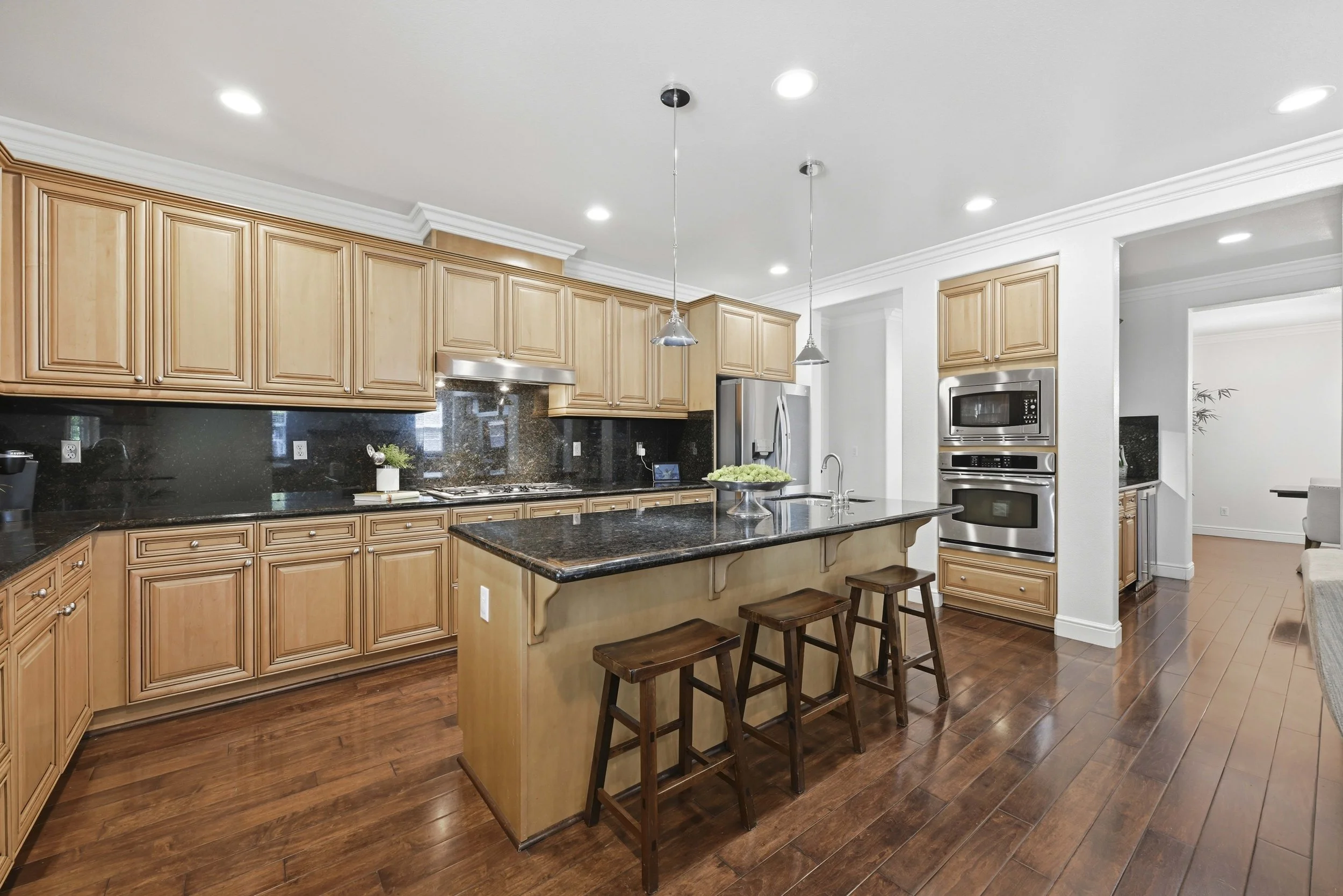 9525 Littoral St _39.jpg