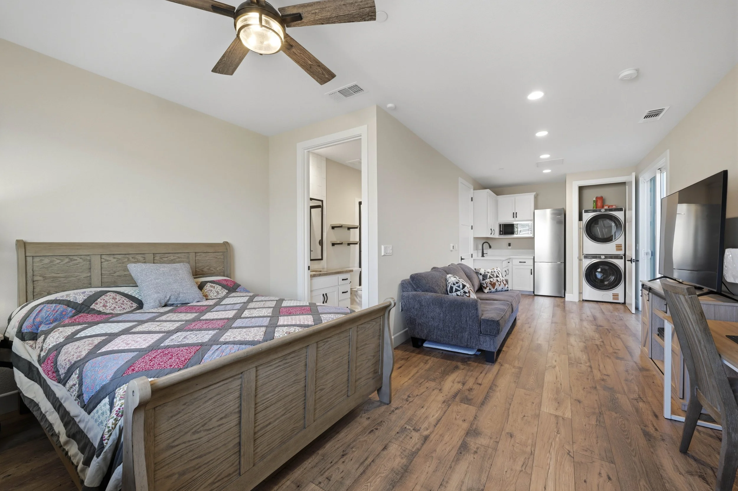 841 Rosette Ct - 84.jpg