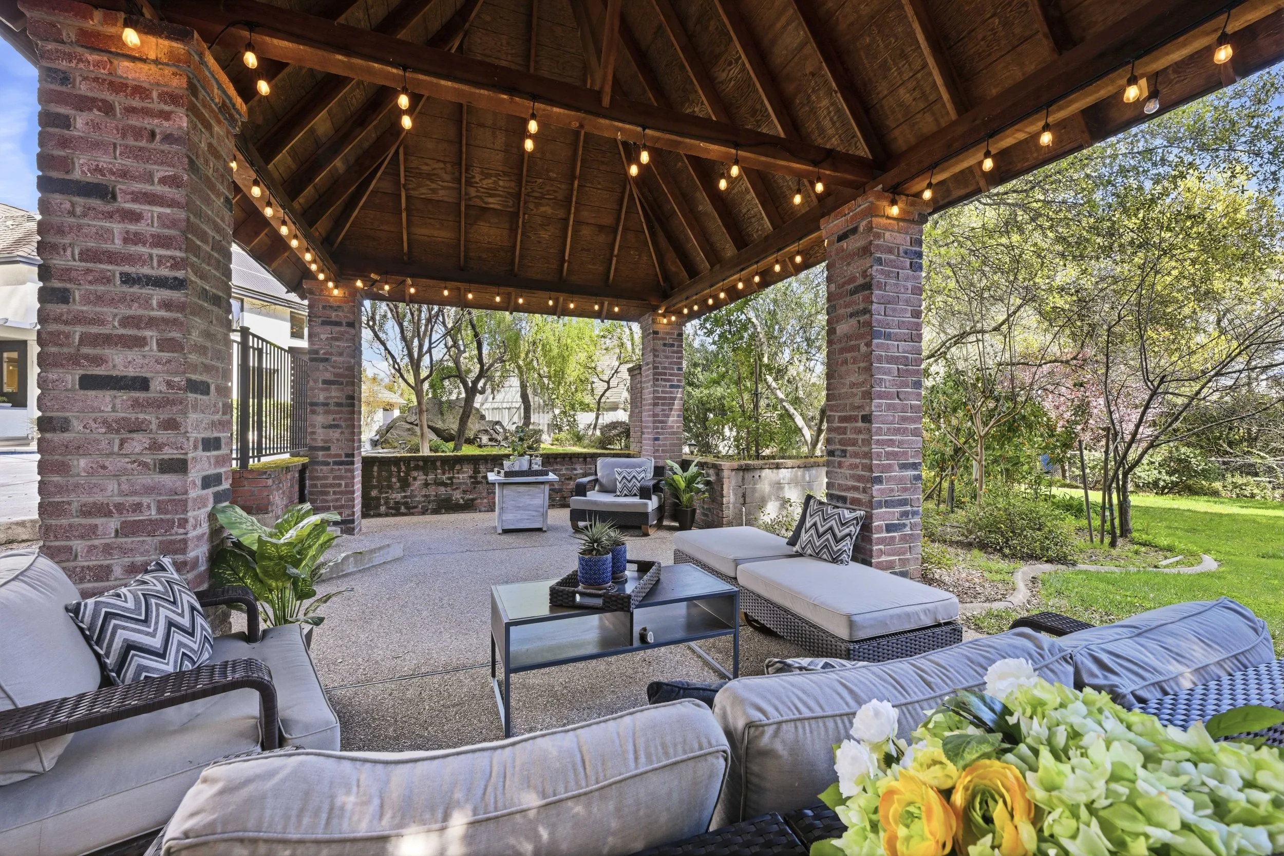 7475 Shelborne Dr 90.jpg