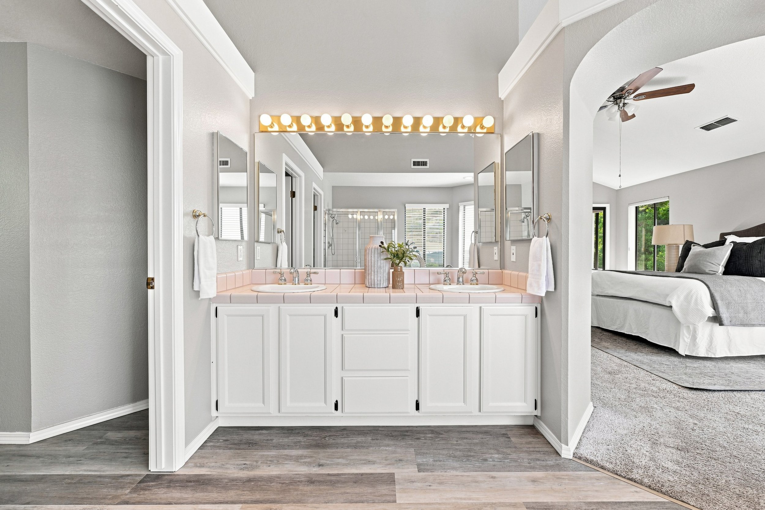 1610 Foxridge Cir 49.jpg