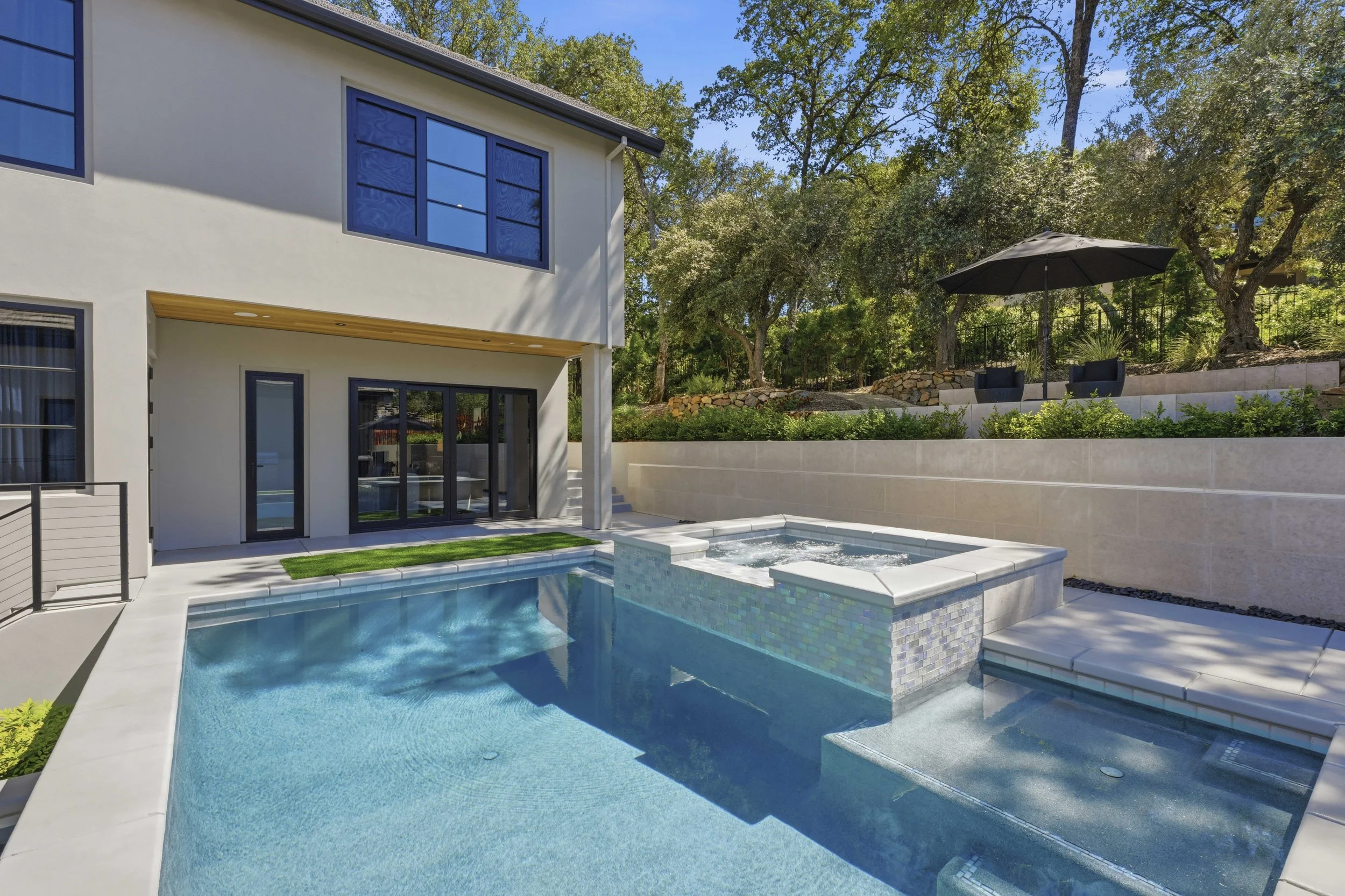 4200 Raphael 137.jpg