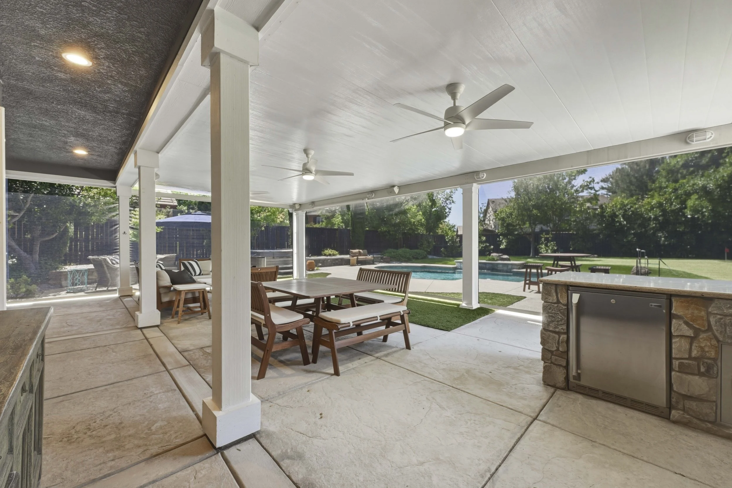 9525 Littoral St _68.jpg