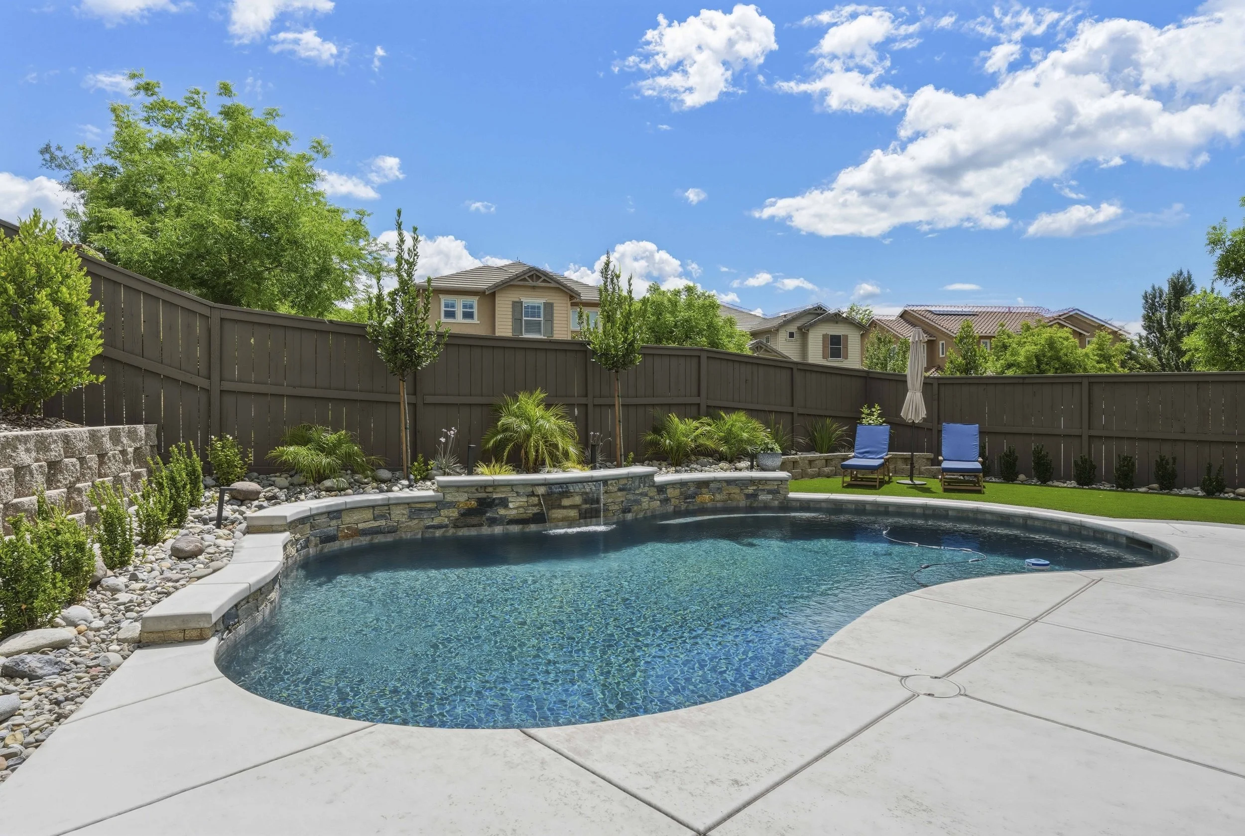 895 Calico Dr 99.jpg