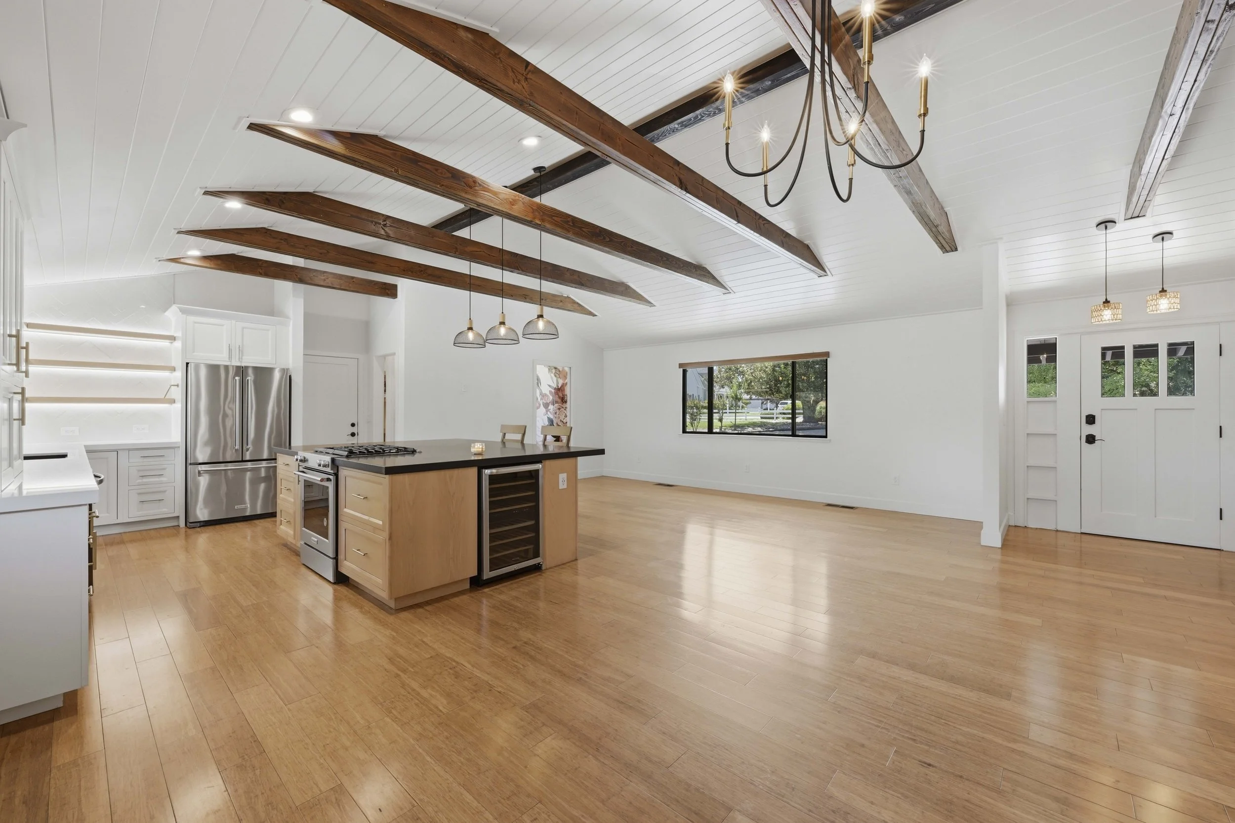 4440 Lawrence Dr _27.jpg