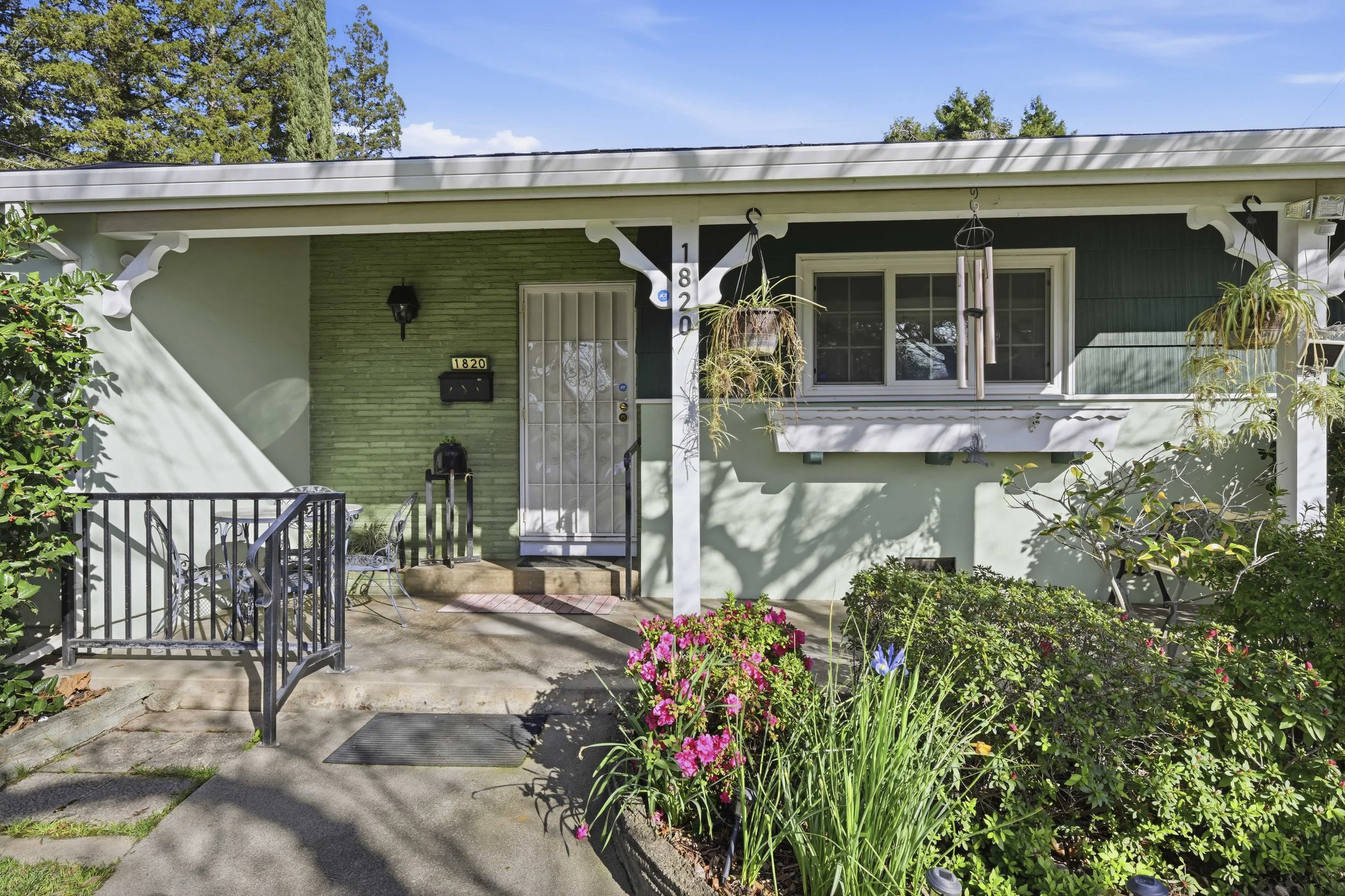 1820 Richmond St 13.jpg