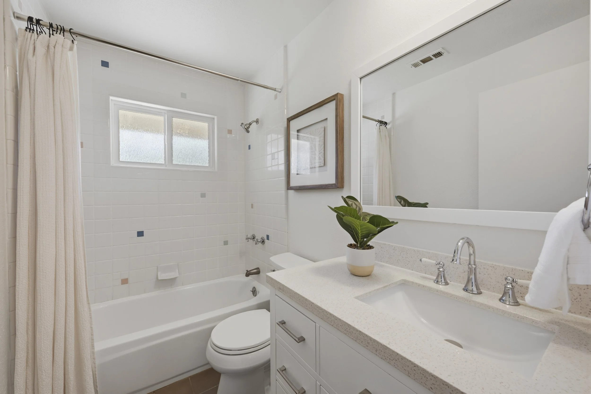 7585 Gold Dr 111.jpg