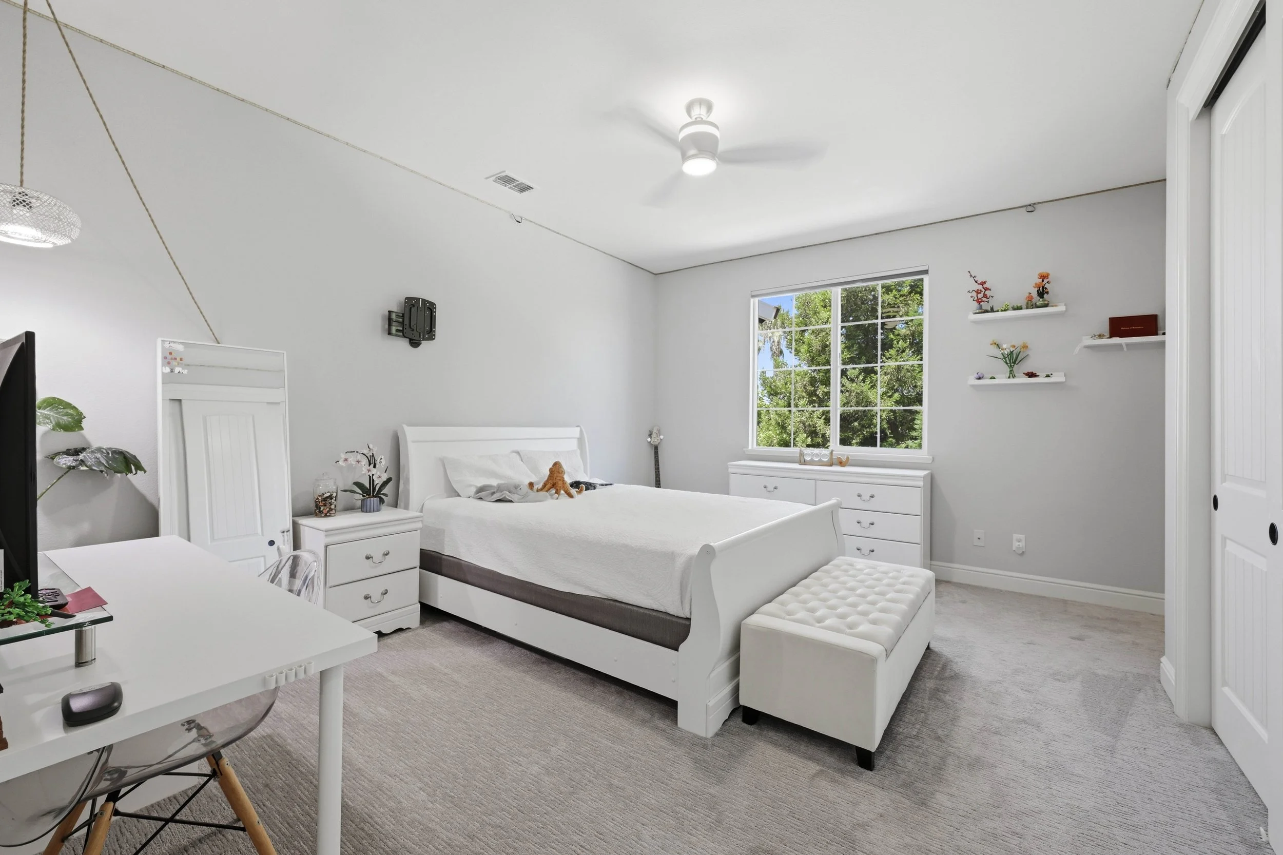 9525 Littoral St _51.jpg