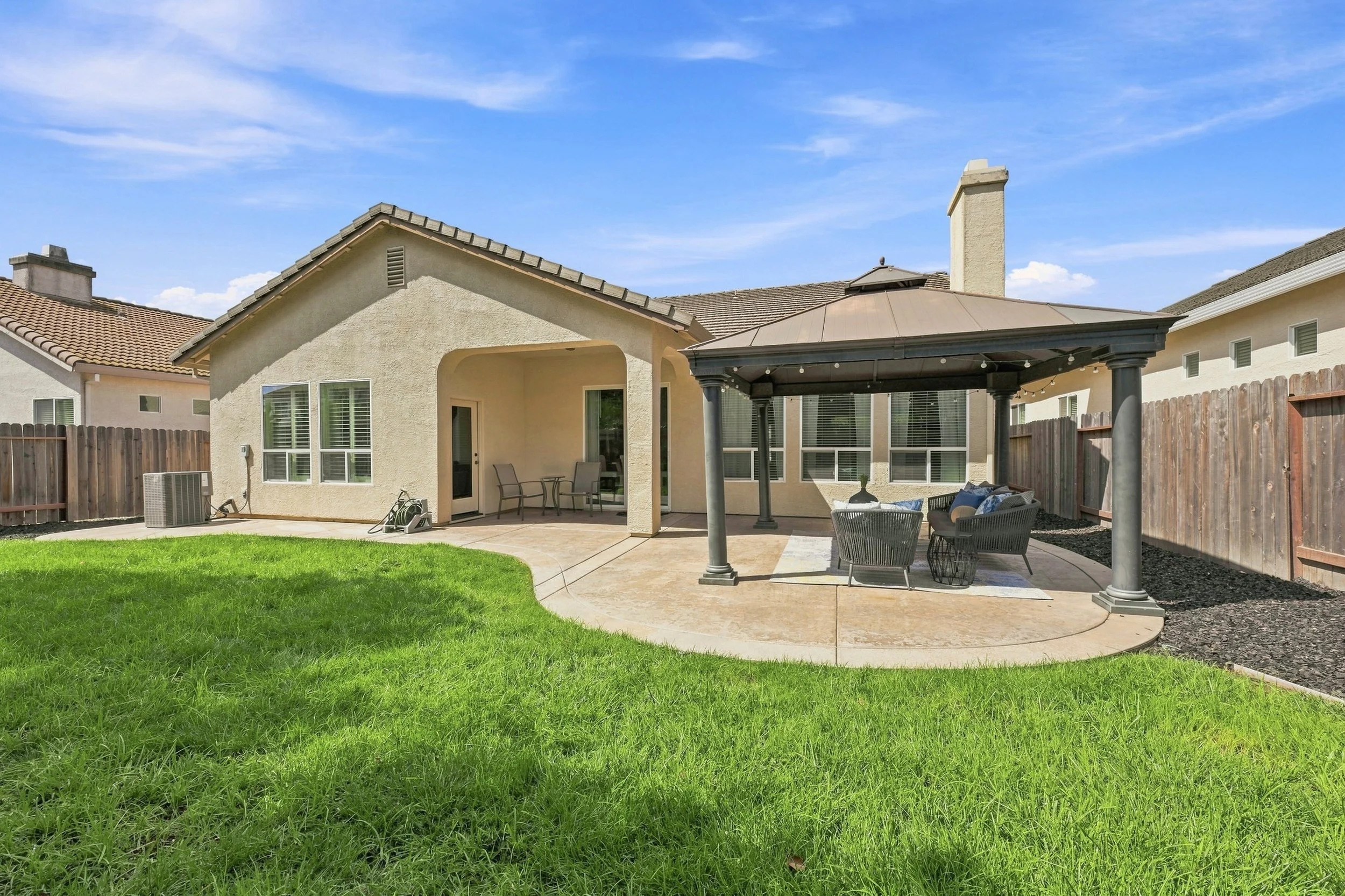 2025 San Esteban Cir _39.jpg