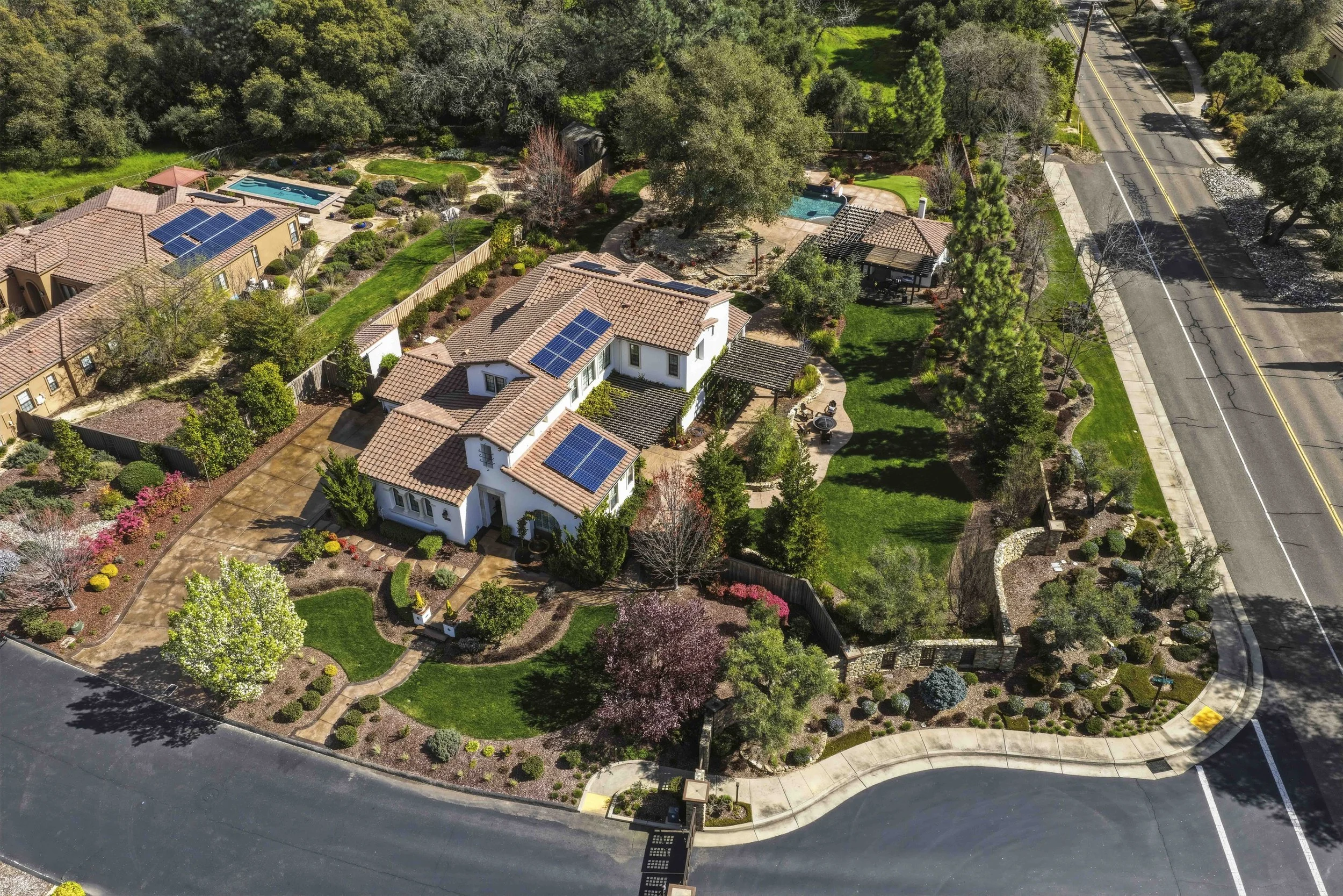 7585 Olive Glen Ct - 1.jpg