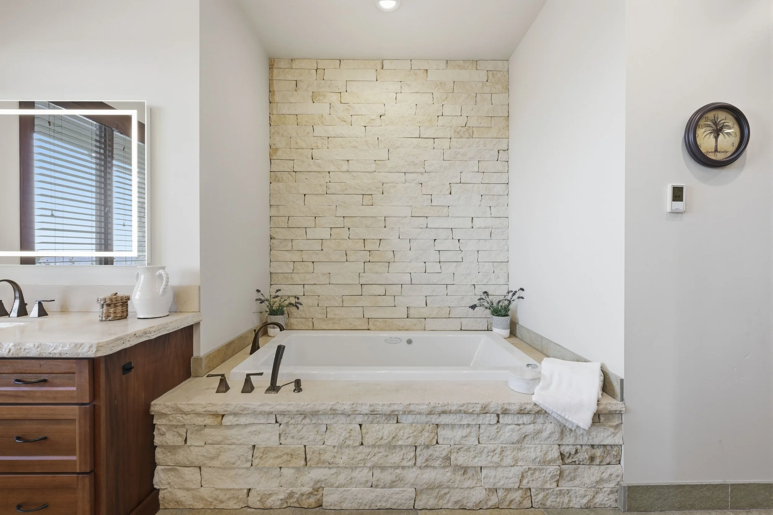 Interior - 4373 Berkwood Ct 37.jpg