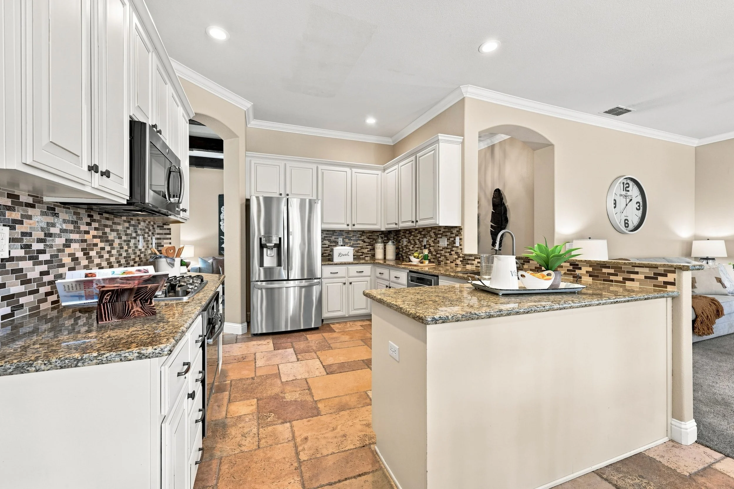 2025 San Esteban Cir _17.jpg