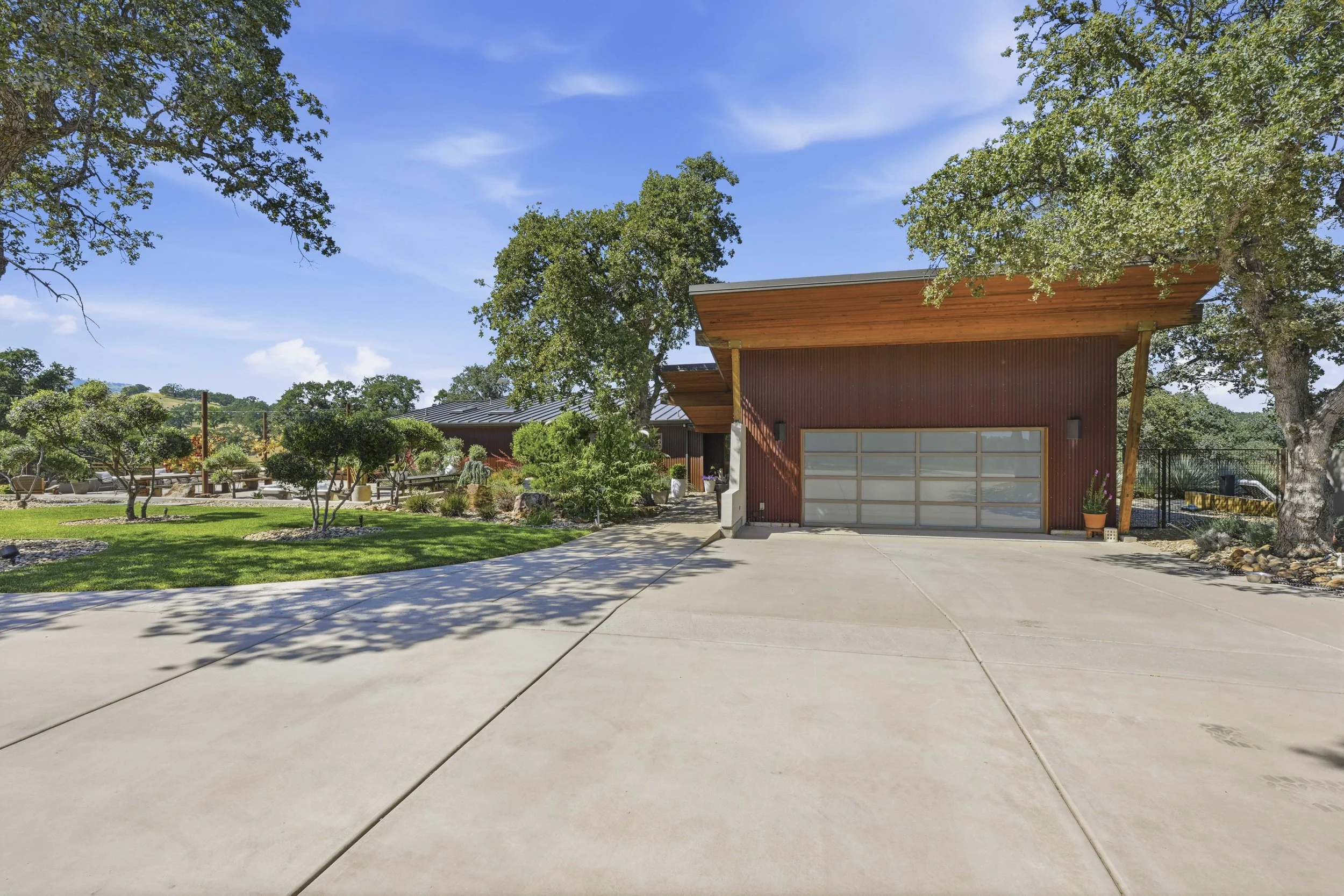 26000 Venado Dr - Daytime _74.jpg
