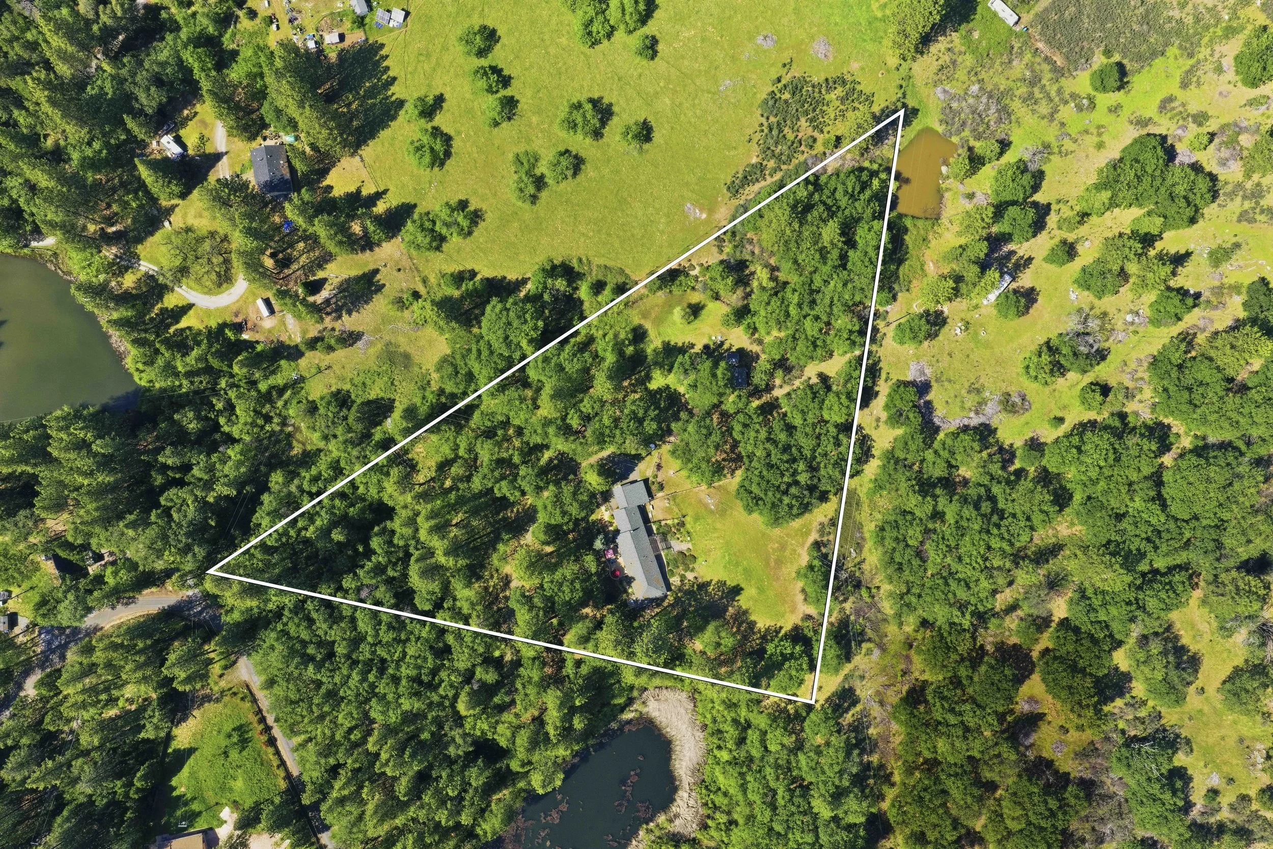 6169 Sweeney Rd 1.jpg