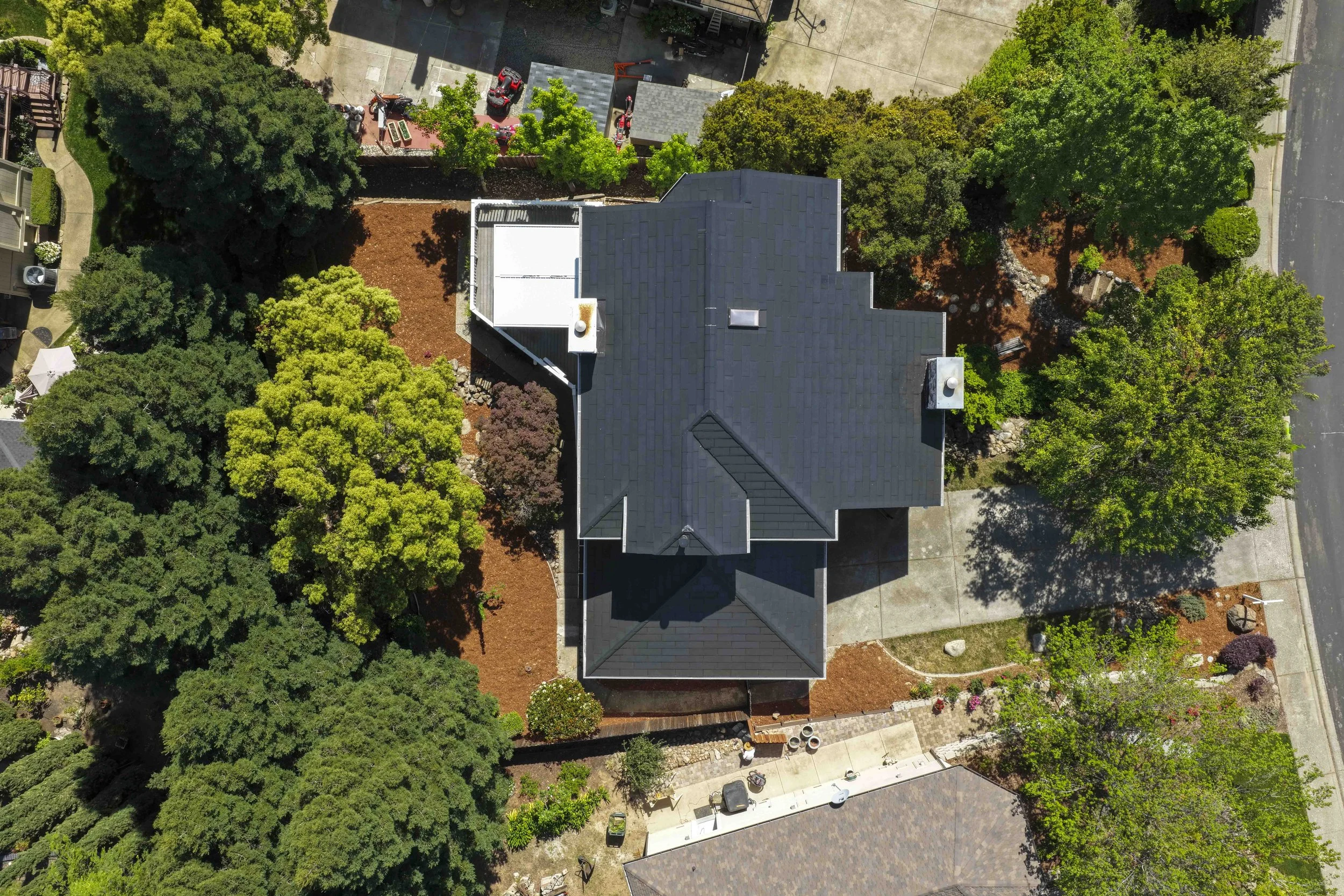 1610 Foxridge Cir 2.jpg