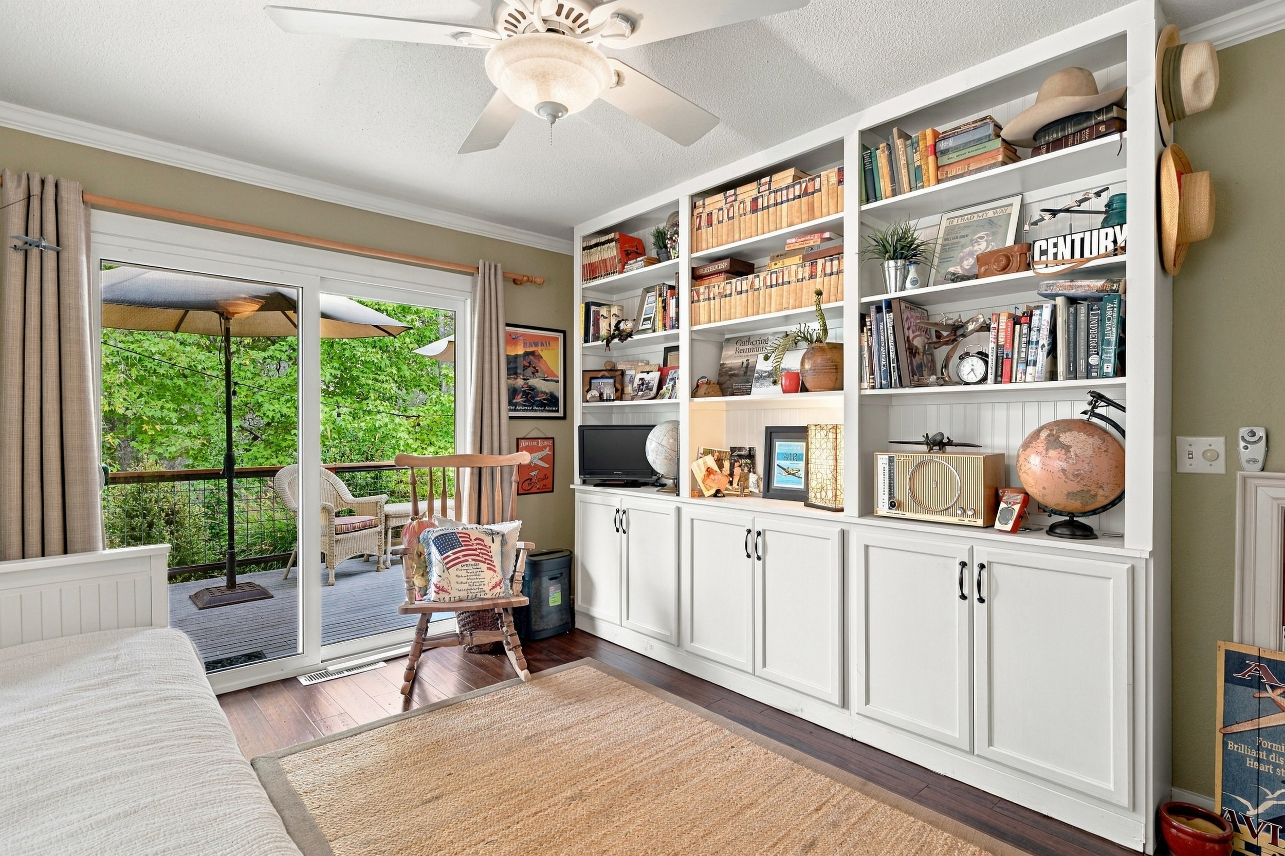 8235 Walden Woods Way 52.jpg