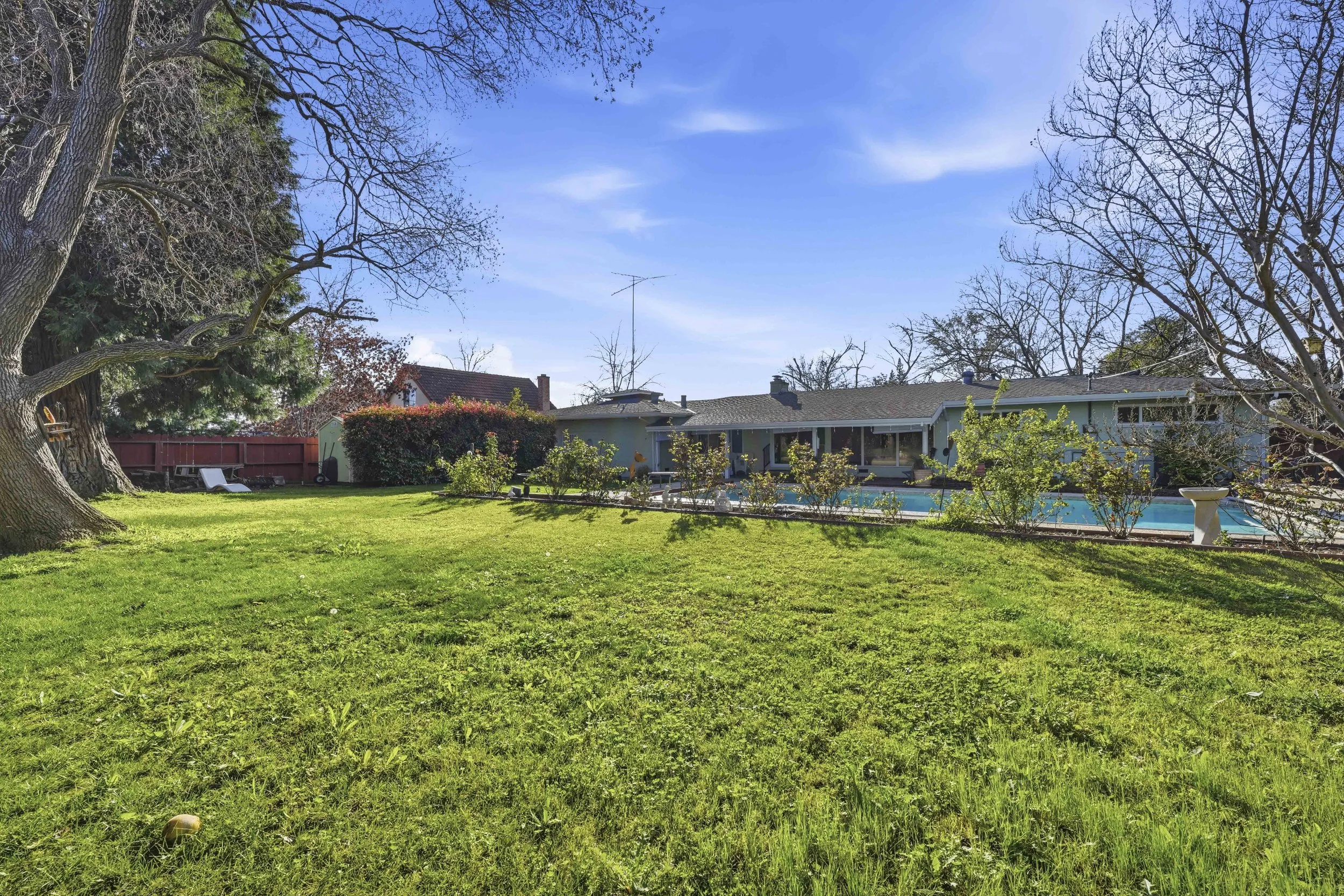 1820 Richmond St 45.jpg