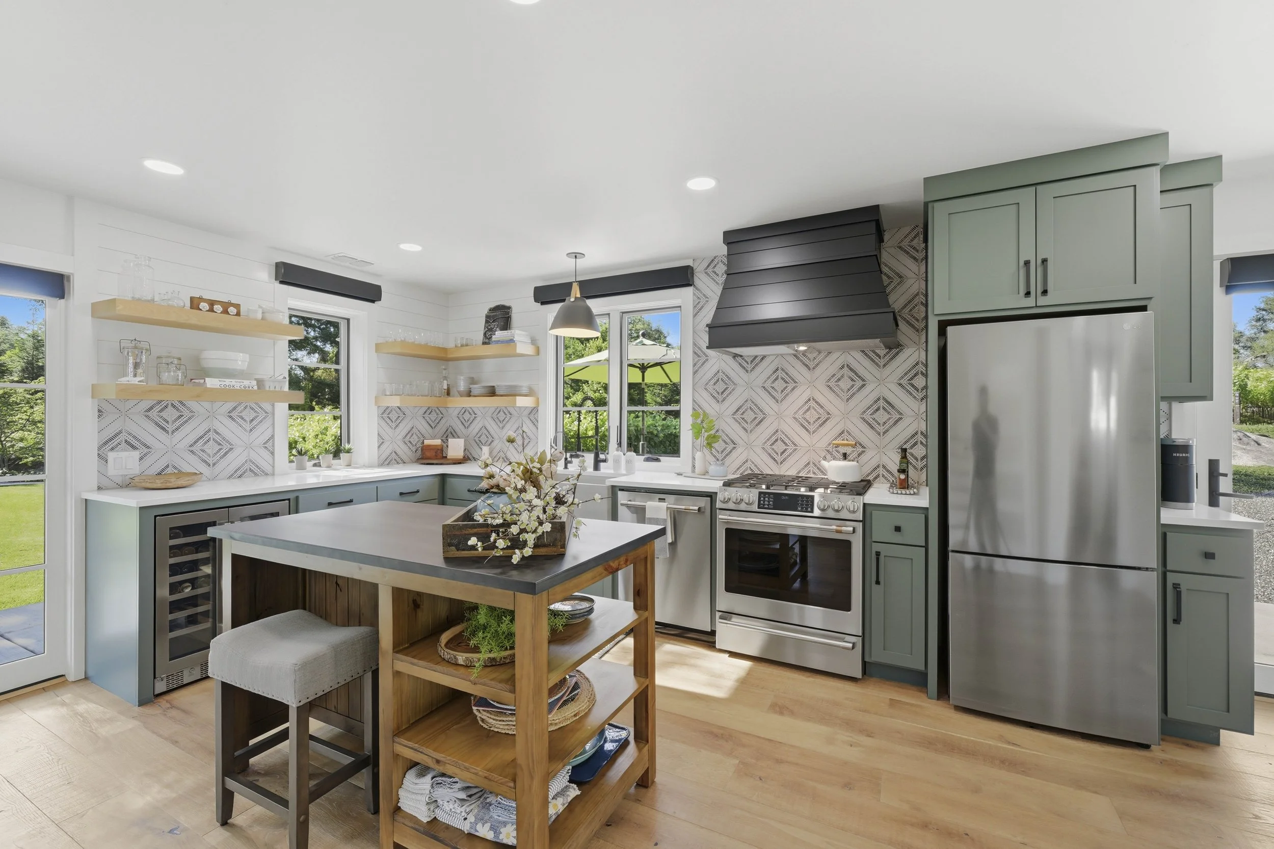 7905 Brook Ct 128.jpg