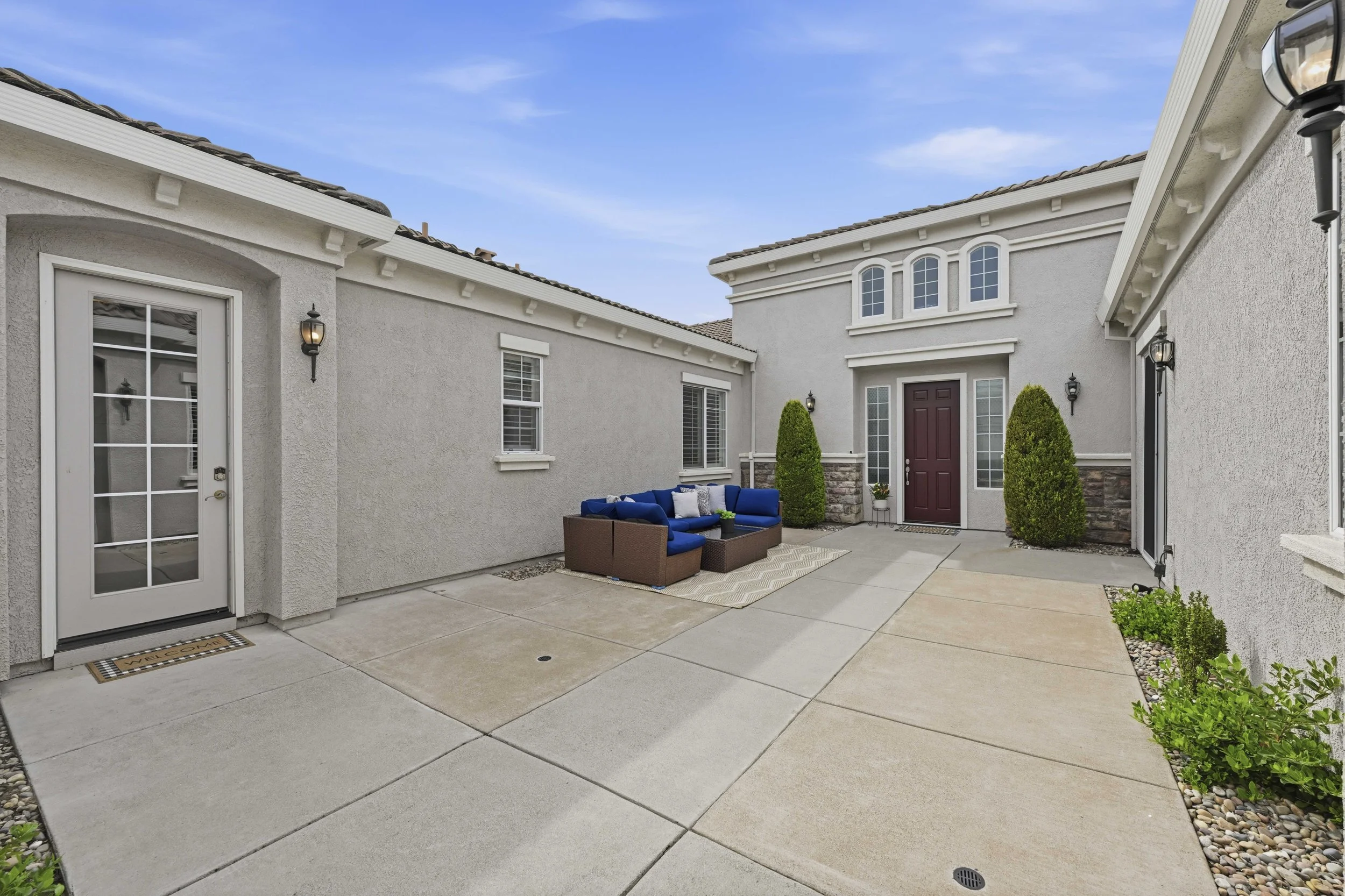 8357 Bridgestone Dr 36.jpg