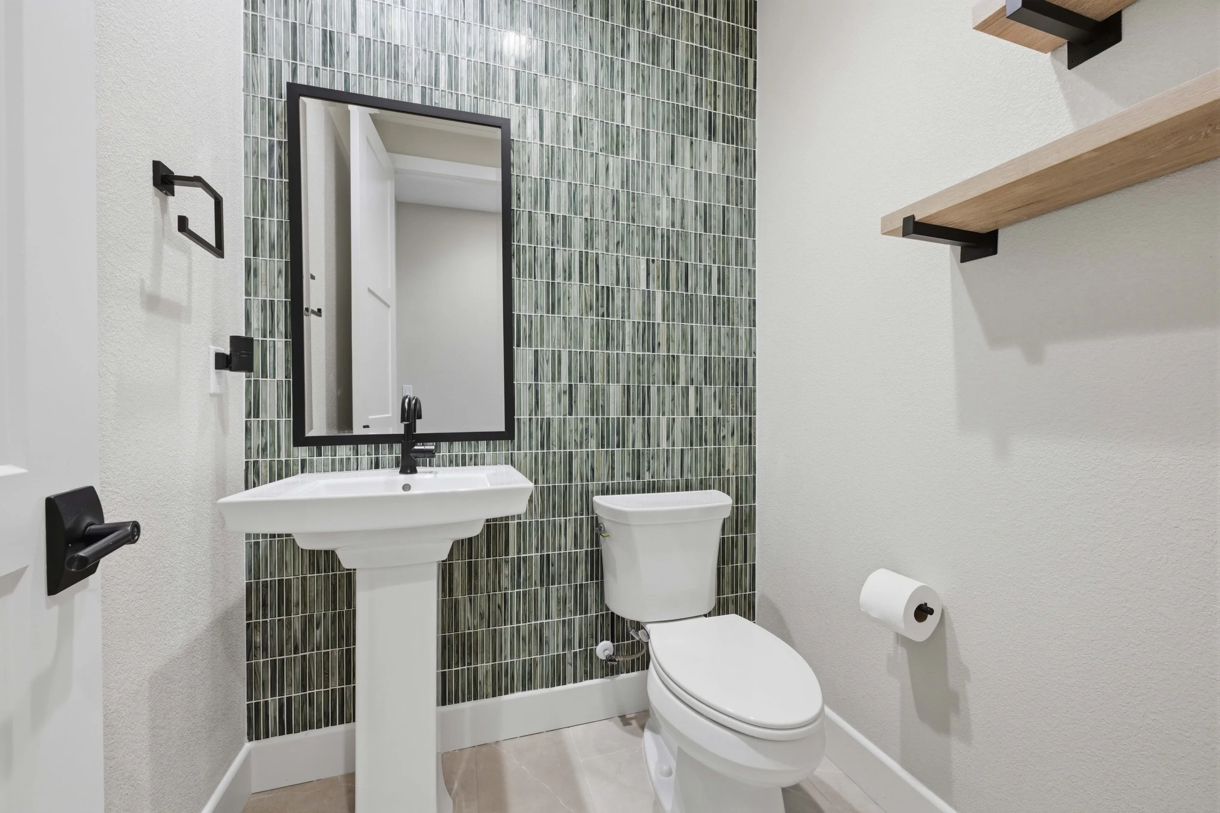 841 Rosette Ct - 30.jpg