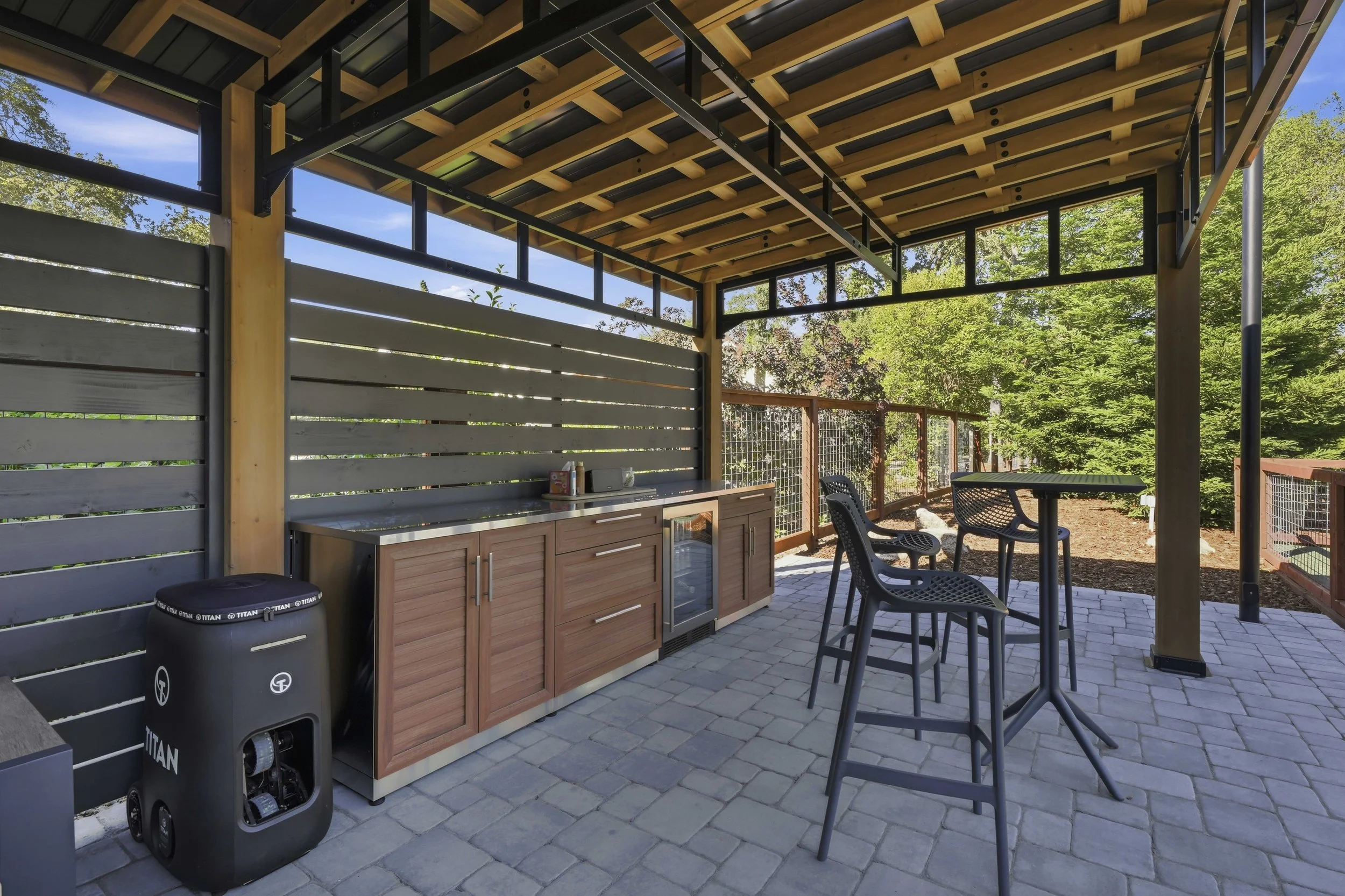 7905 Brook Ct 105.jpg