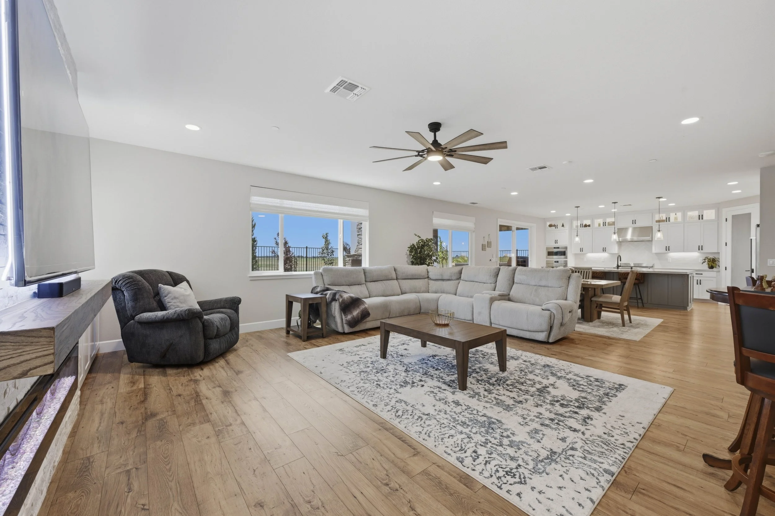 841 Rosette Ct - 45.jpg