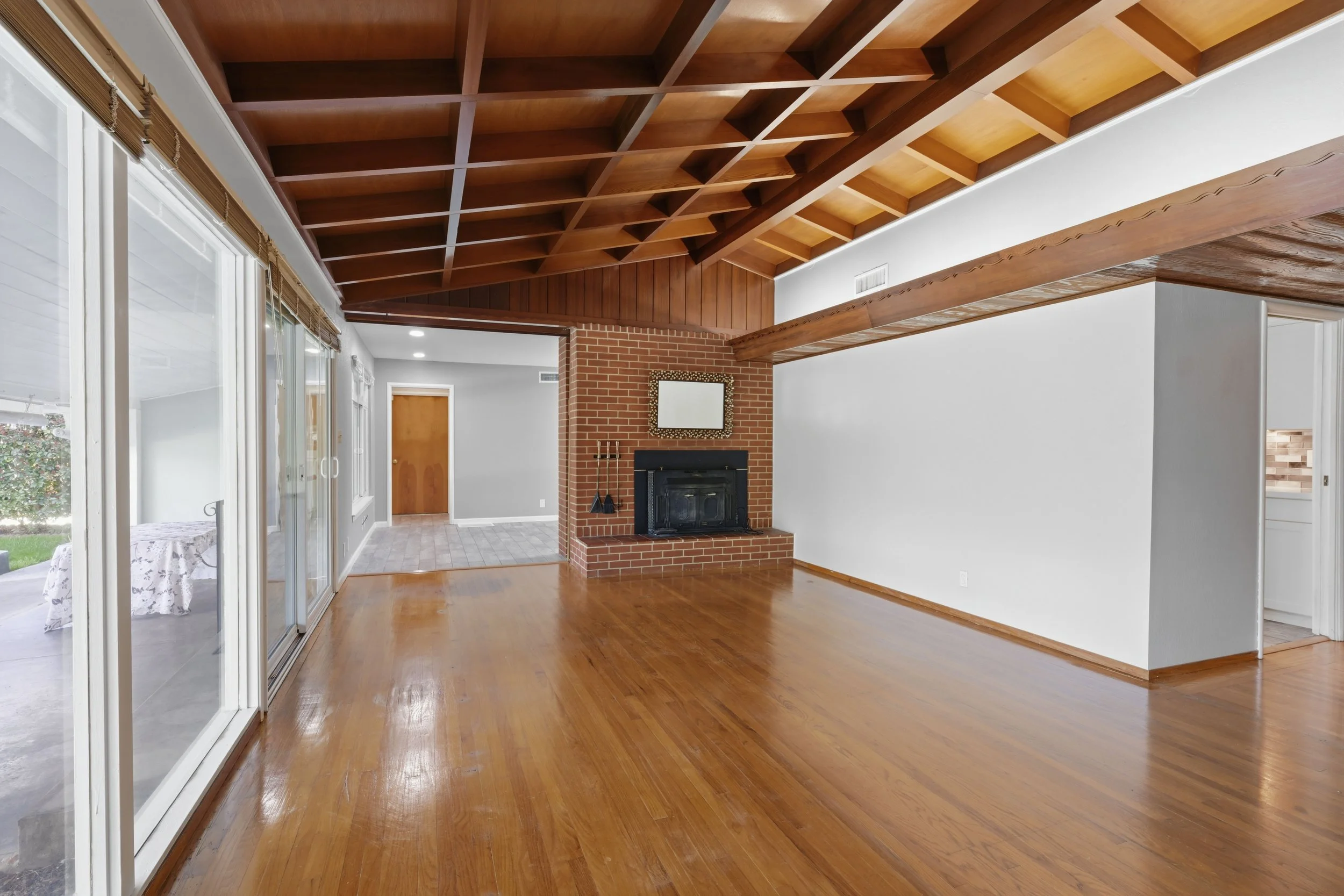 1820 Richmond St 24.jpg