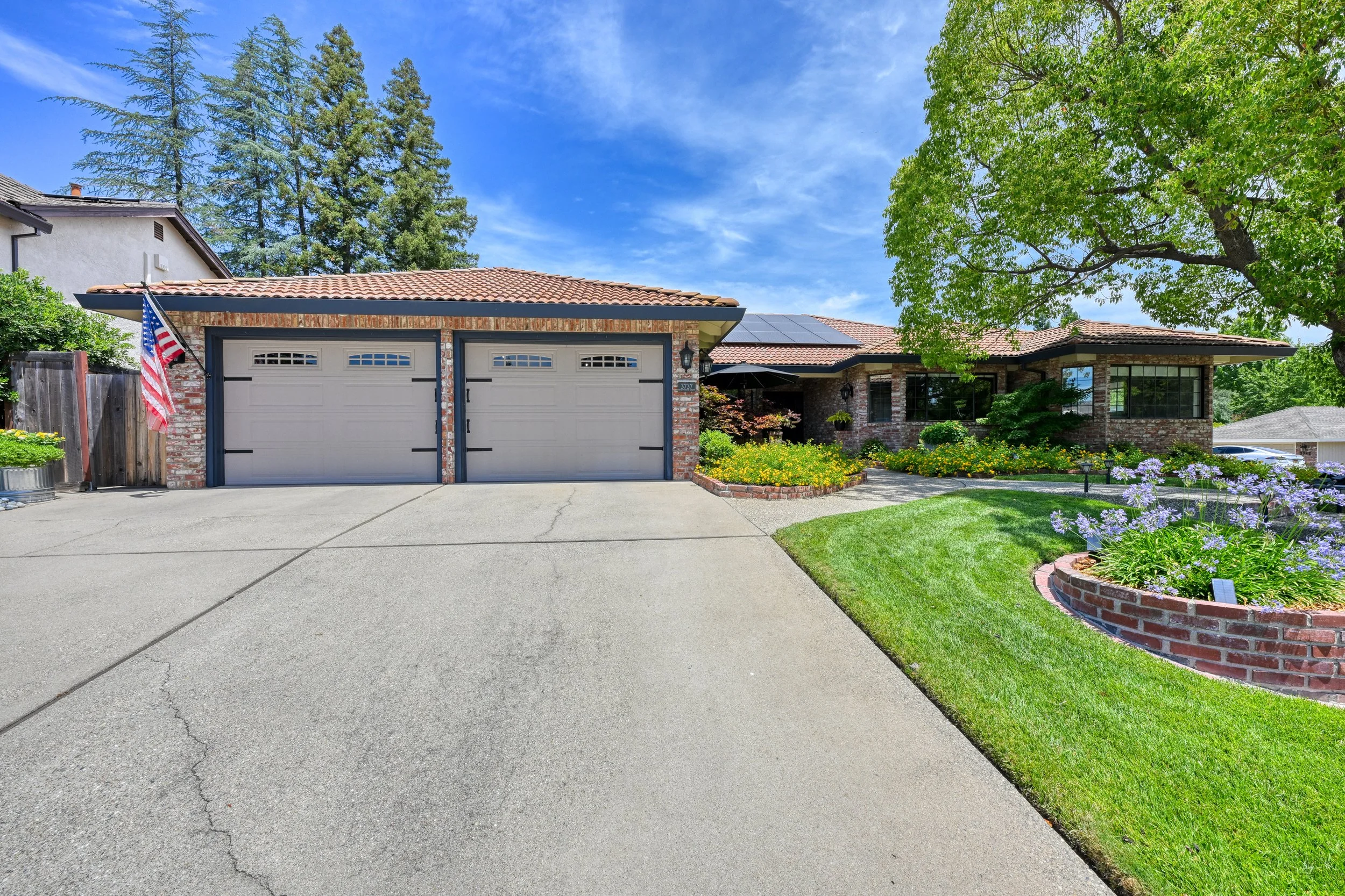 3737 Sweetwater Dr 33.jpg