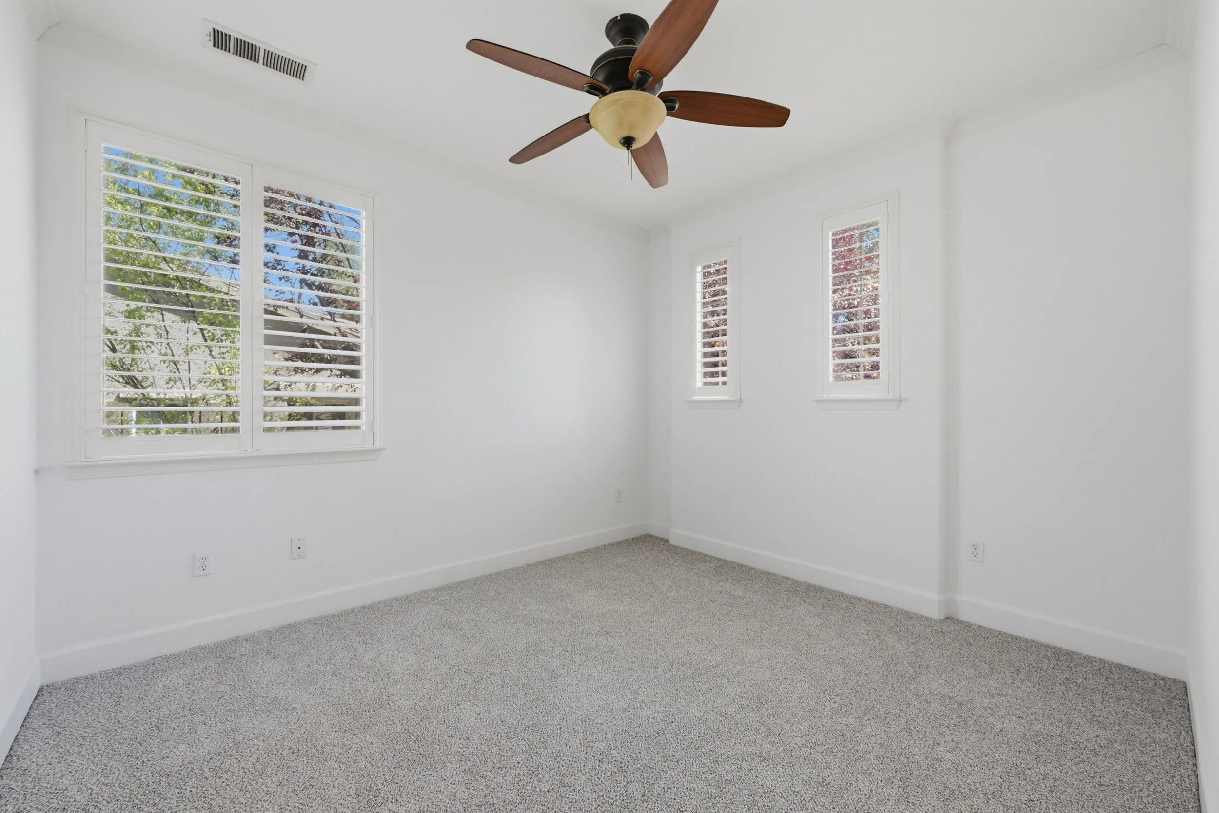 9030 Longford Way 32.jpg