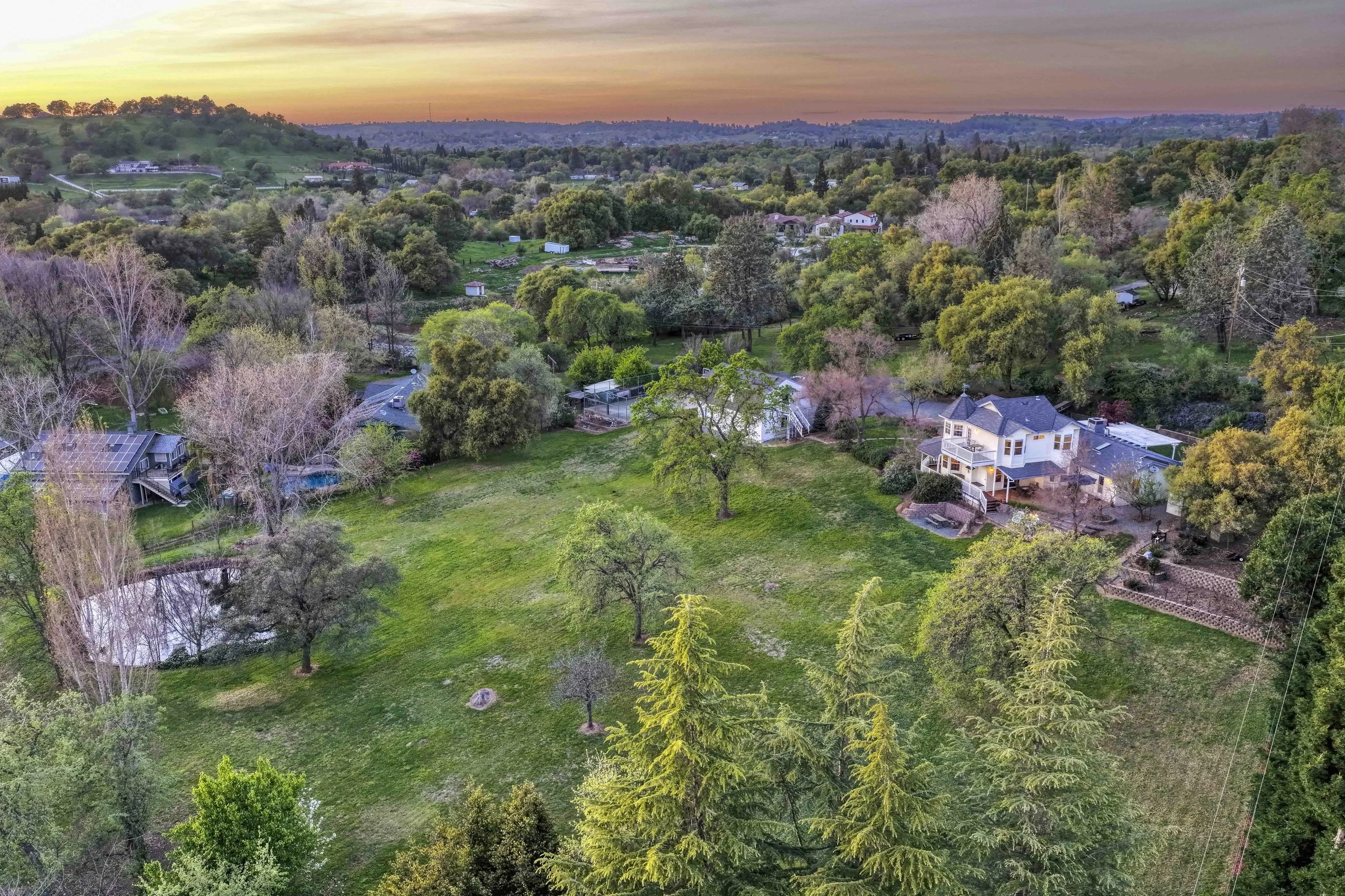 9240 Rock Springs Rd _26.jpg