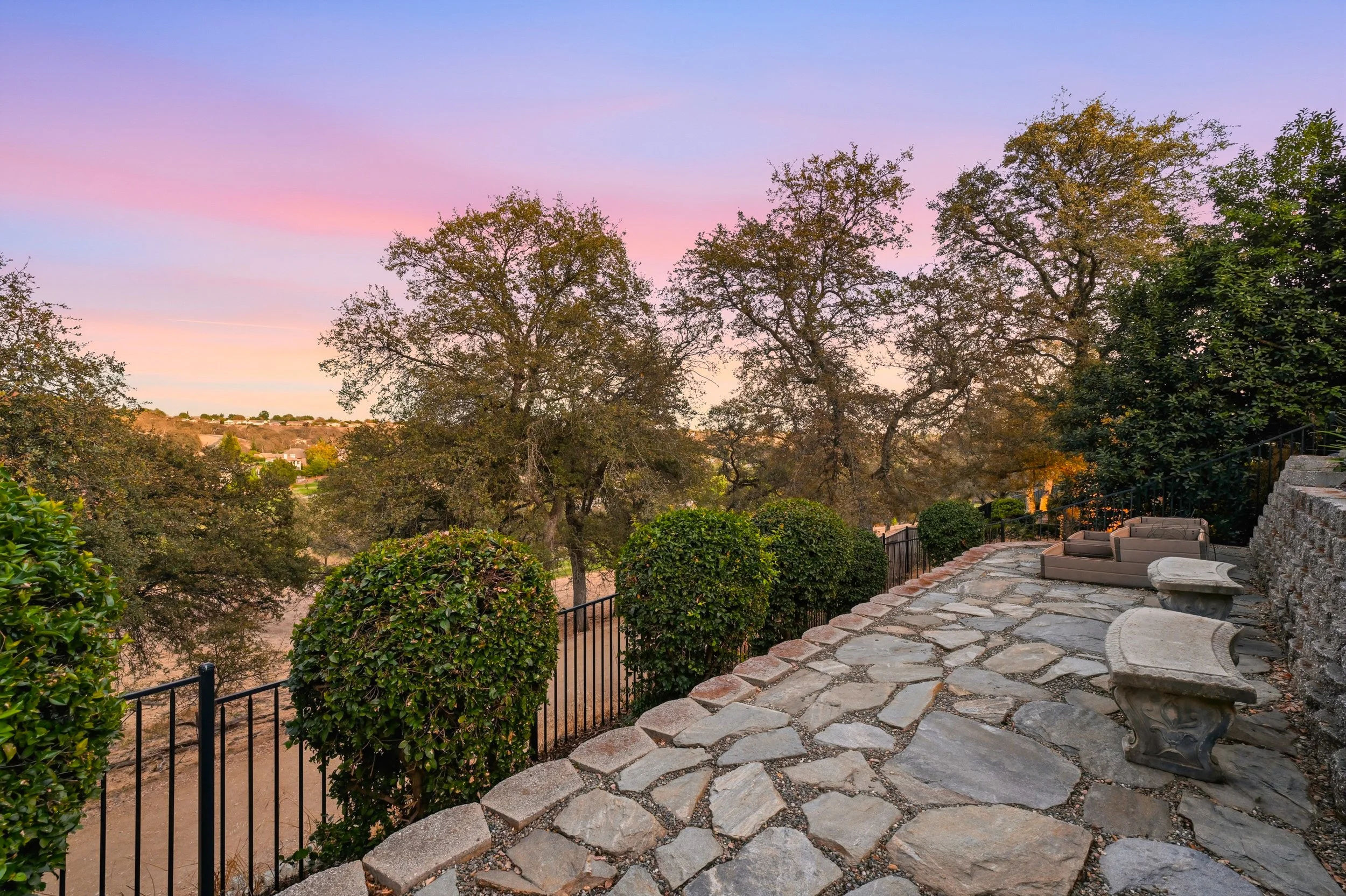 3391 Black Oak Dr 24.jpg