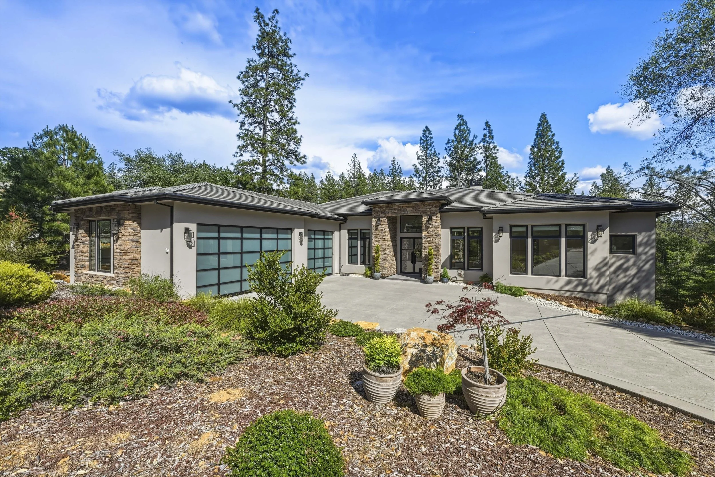 1455 Lodge View Dr 11.jpg