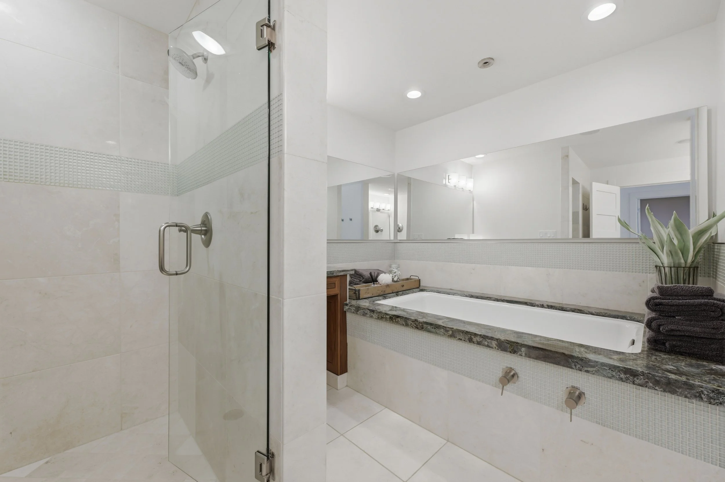 7905 Brook Ct 73.jpg