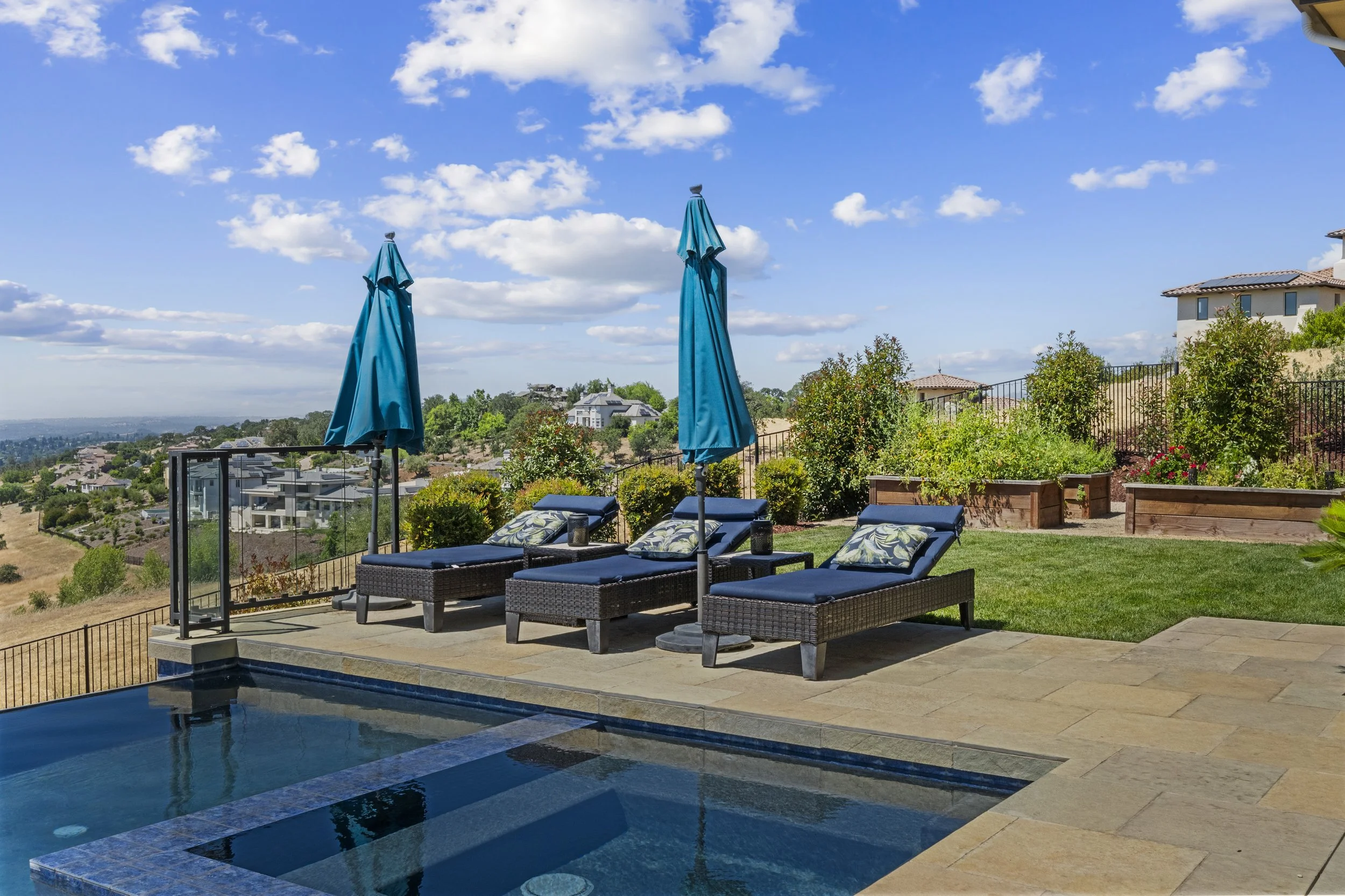 4374 Berkwood Ct 14.jpg