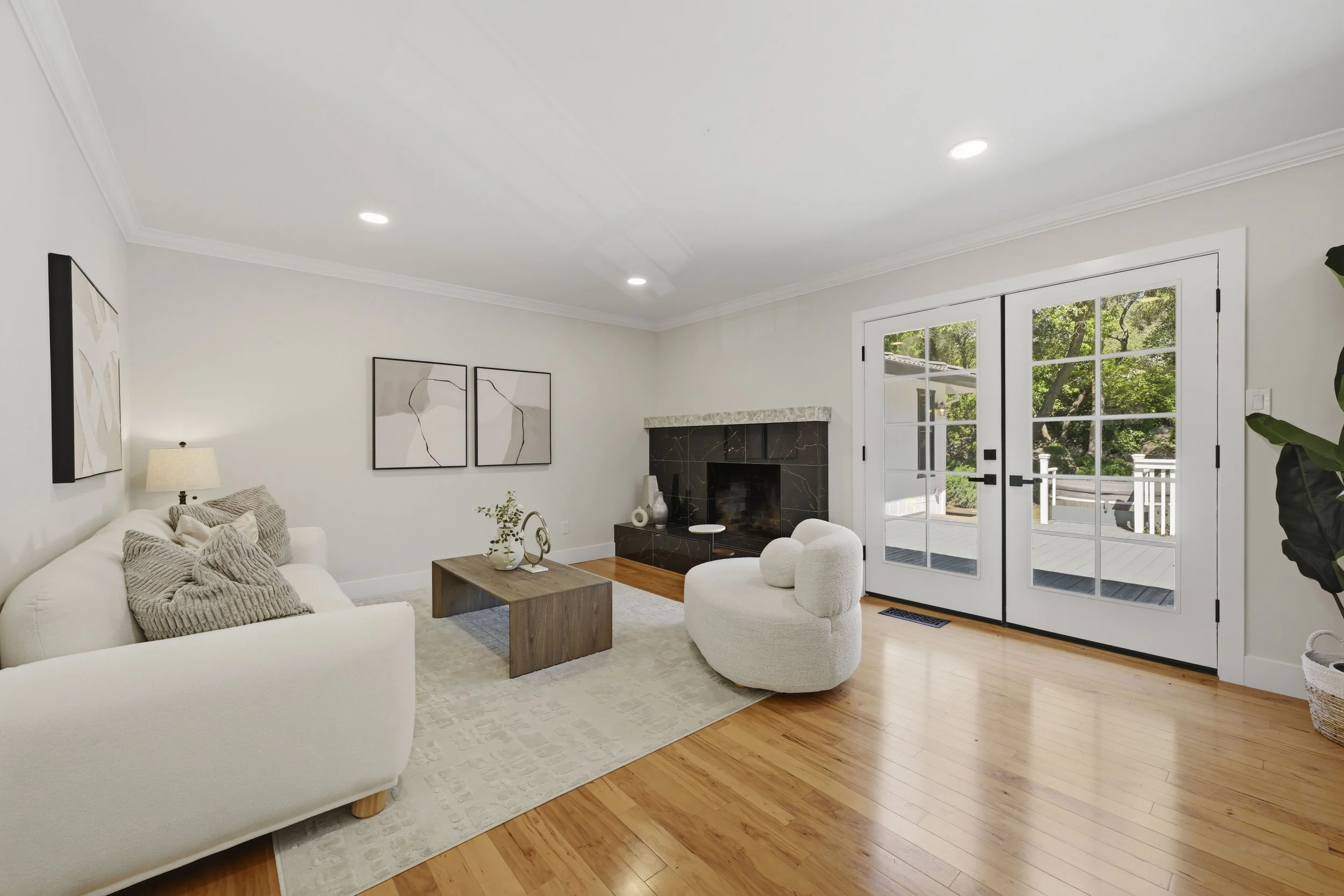 8177 N Lake Cir 41.jpg