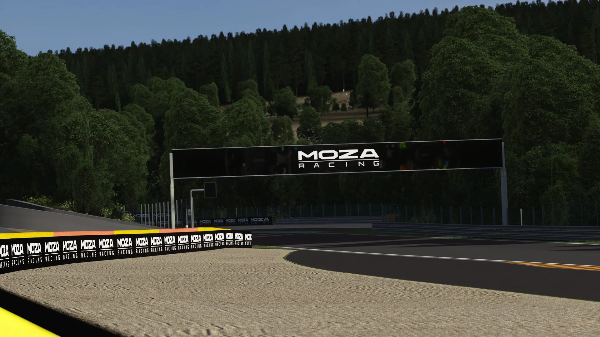 Screenshot_urd_redbull_x2010_s1_spa_16-6-125-22-41-6.jpg