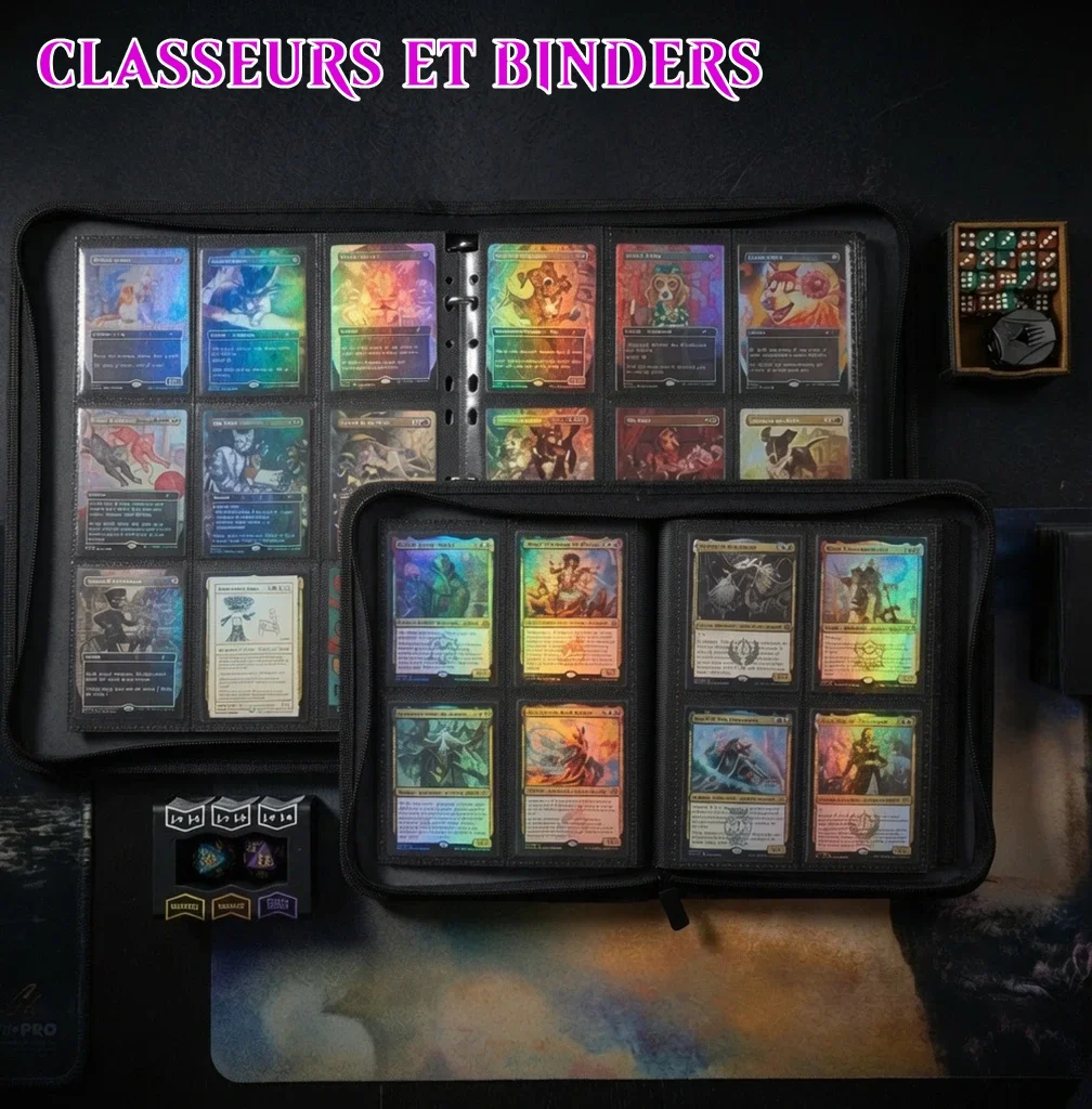 Une étagère contenant des paquets de cartes de jeu ou des cartes à collectionner, avec plusieurs cadres exposant des cartes dans des cadres noirs en haut.