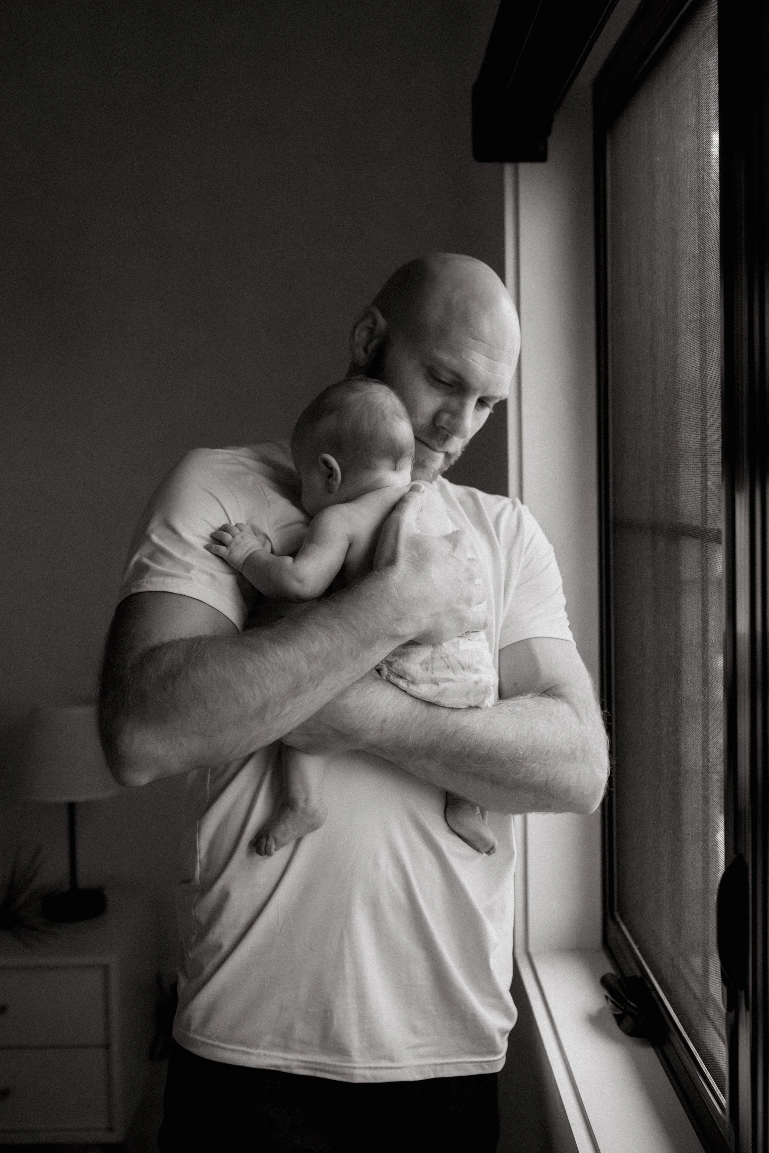 25_09_23_Newborn_Emily W-1221_BW.jpg