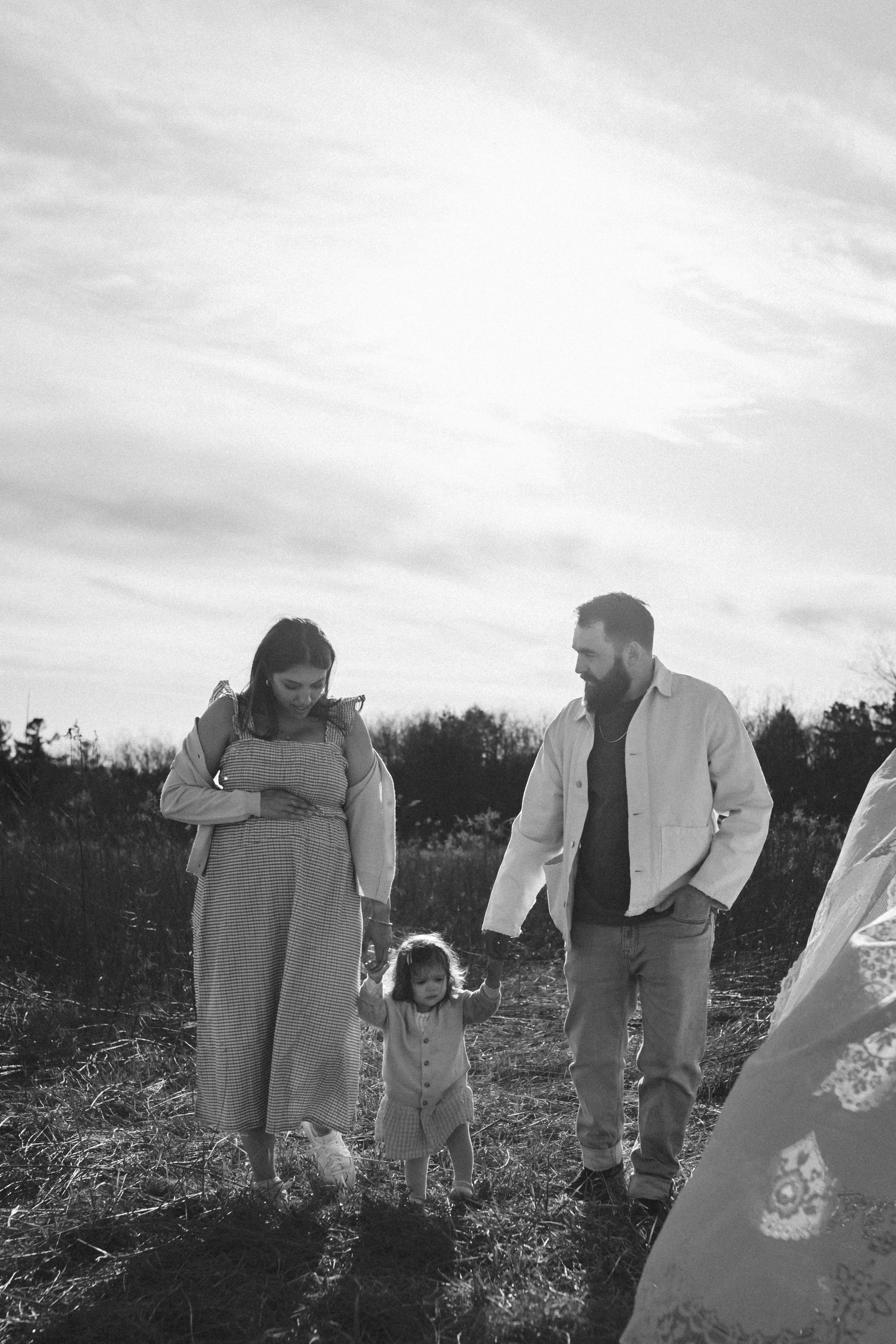 MothersDayMinis_042725_Christina_Family-22.jpg