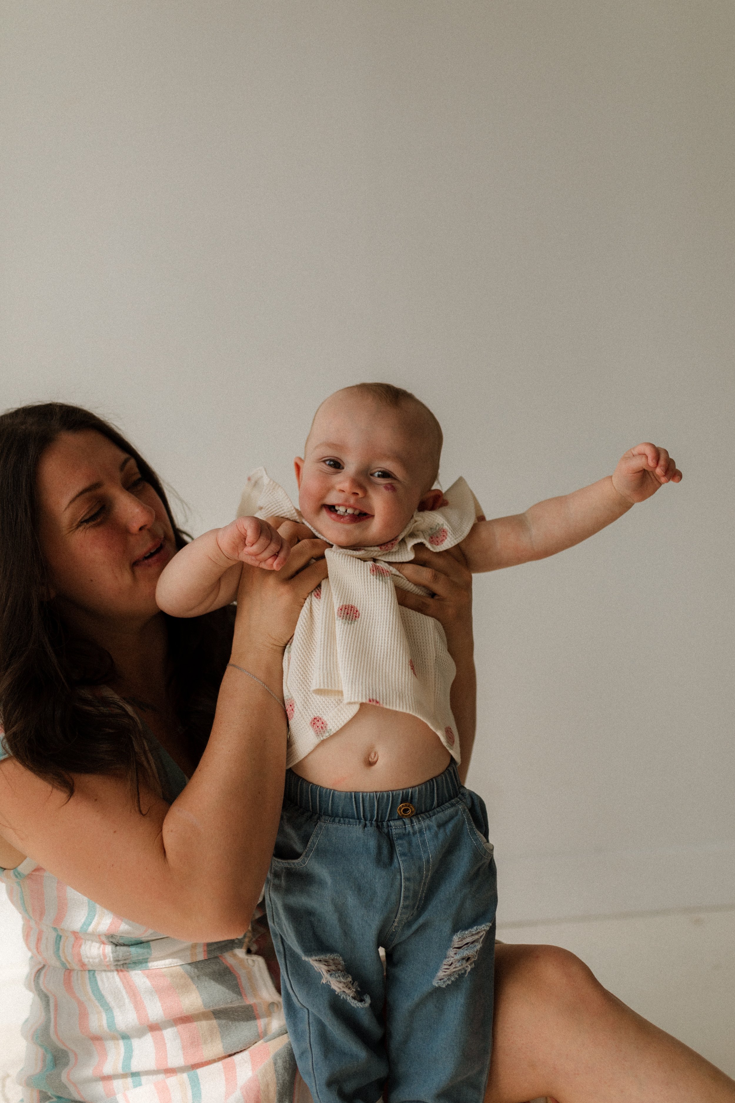 Motherhood Session_Gill and Autumn-3219-2.jpg