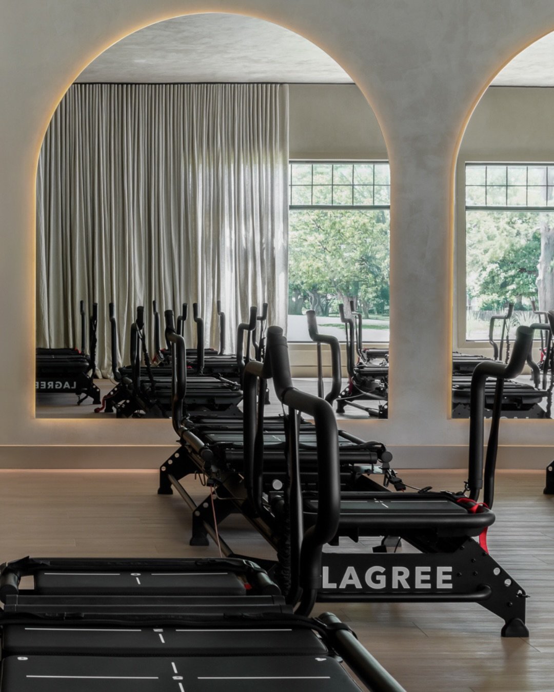 At Core Ritual, the experience comes first.
A space that feels different. Movement that&rsquo;s intentional. Every detail thoughtfully designed for those who expect more from their workout.

#CoreRitual #movement #hospitality #design