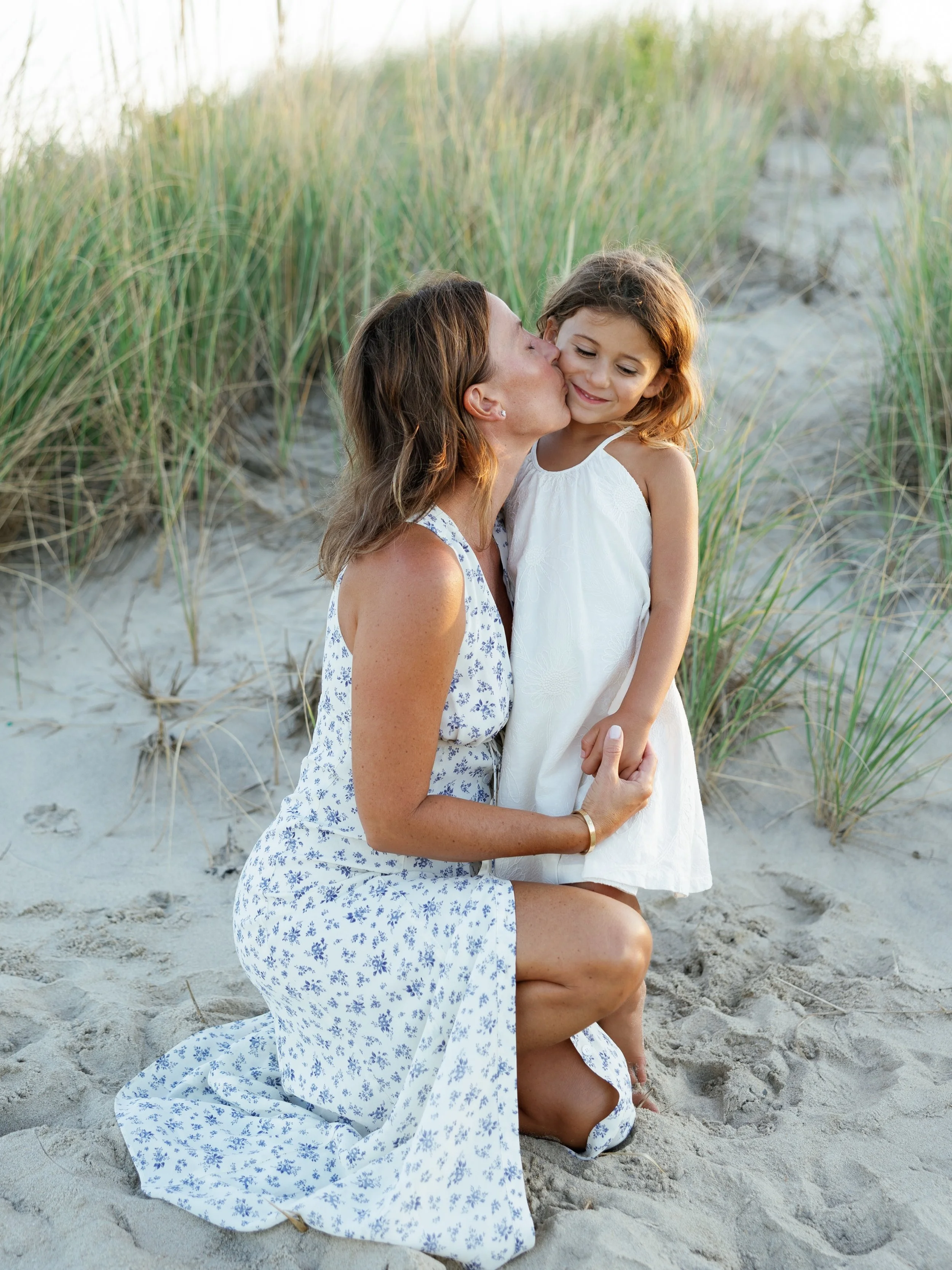 Happy Mother&rsquo;s Day to all of the incredible moms out there. 🤍
We are endlessly inspired by the mothers who walk through our doors each day &mdash; carving out 50 minutes amidst the beauty and chaos of everyday life.
It&rsquo;s an honor to hold