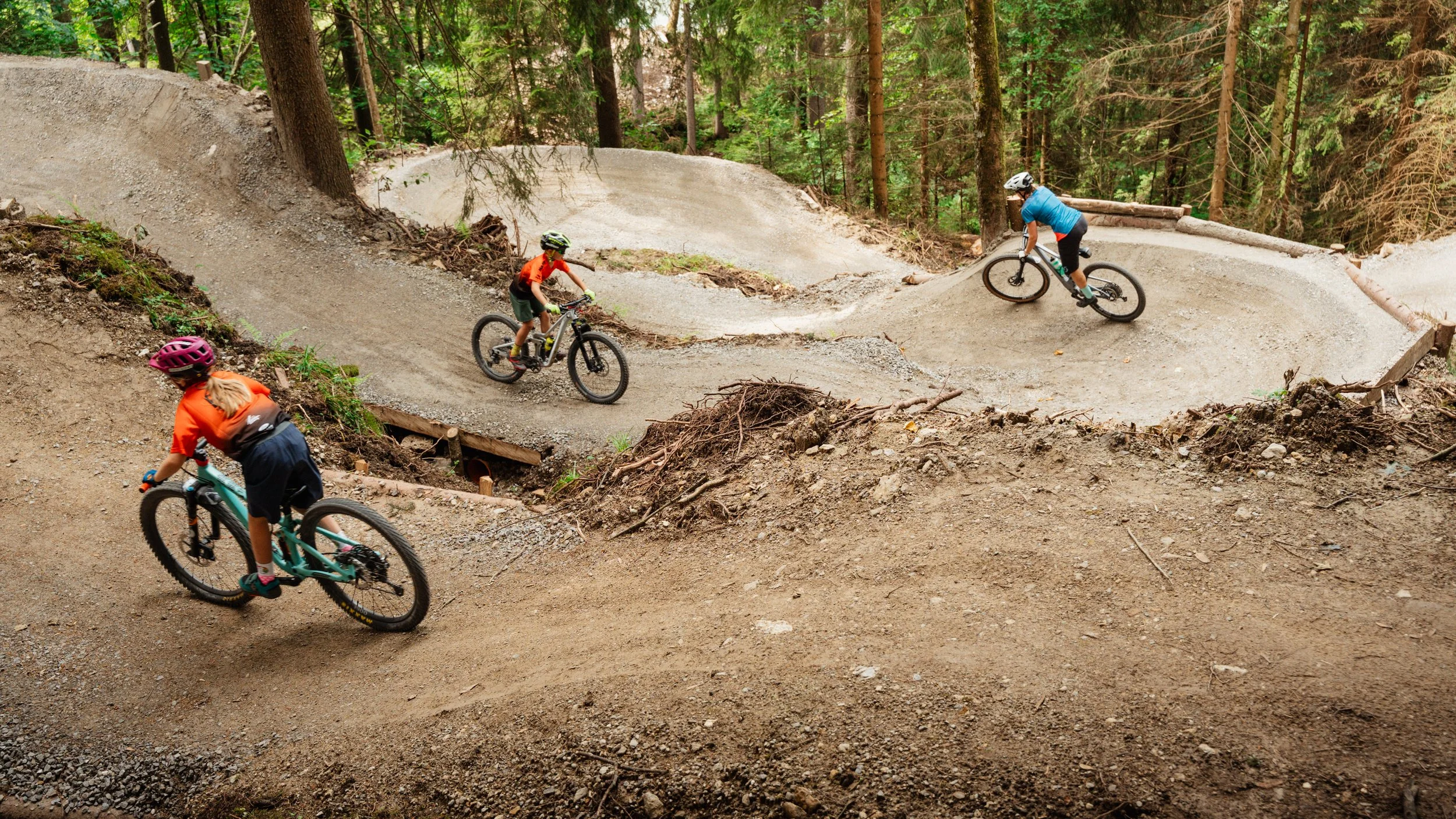20250806_lb_bike-flowtrail-08.jpg