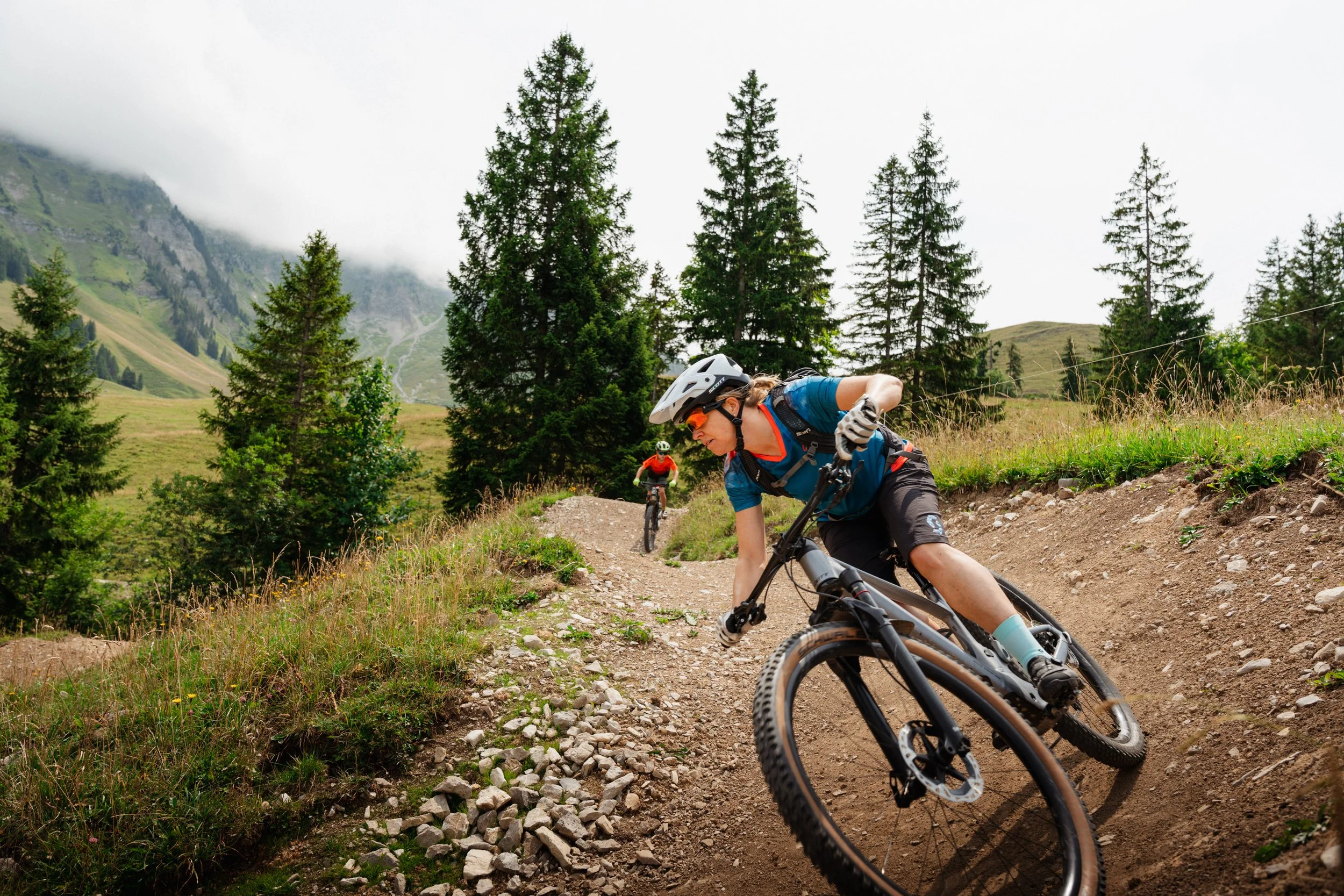 20250806_lb_bike-flowtrail-2.jpg