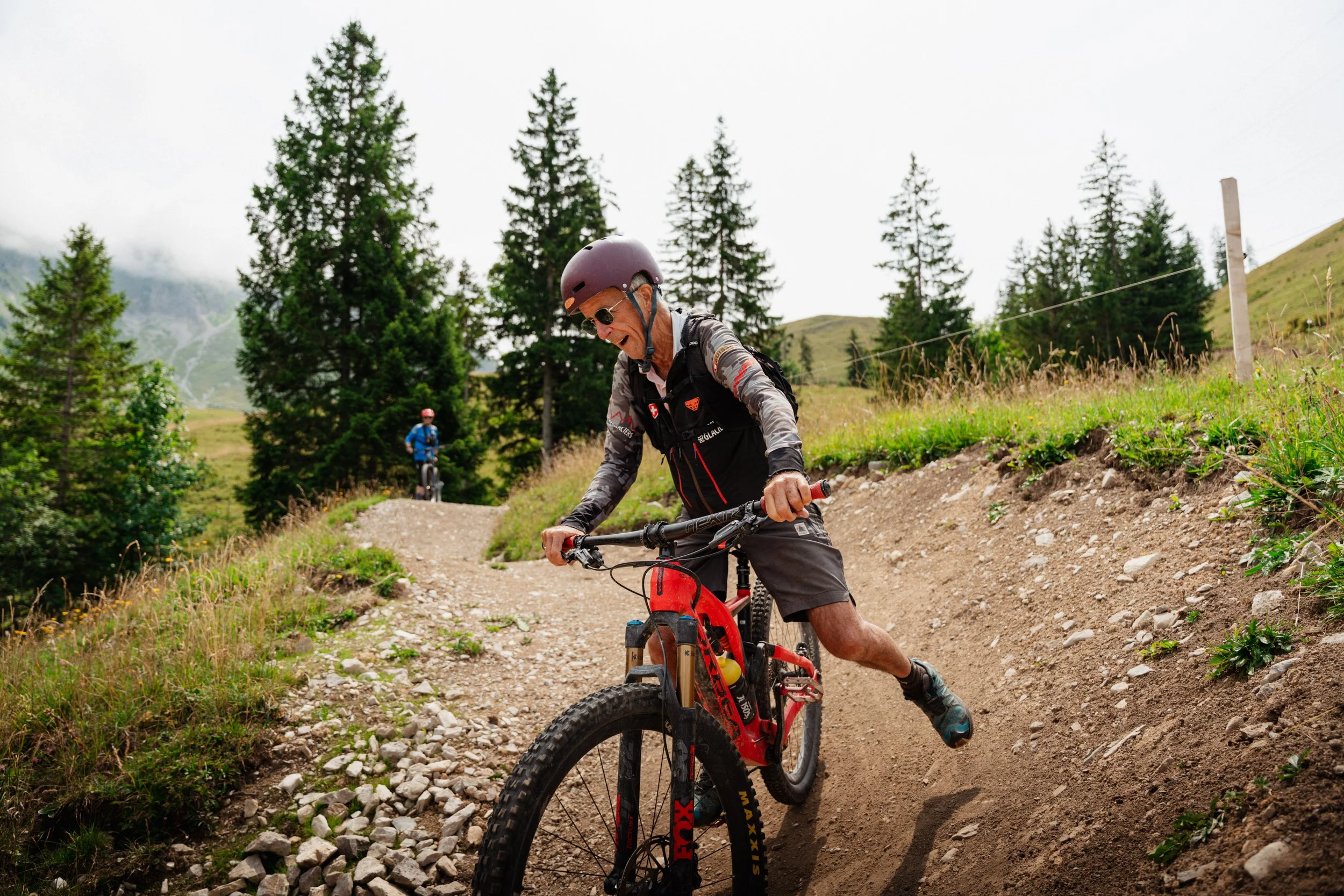 20250806_lb_bike-flowtrail-01.jpg