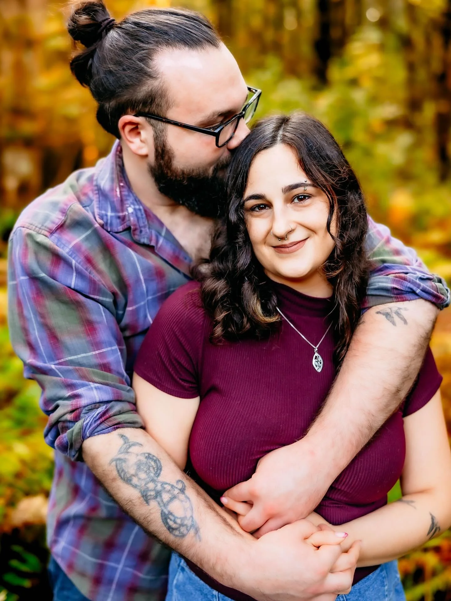 Engagement session for these two, almost a month away from their big day💍✨ I had a blast getting to know these two. Can&rsquo;t wait to capture their day!

#vermont #vermontphotography #vermontphotographer #engagement #newenglandphotographer #vtwedd