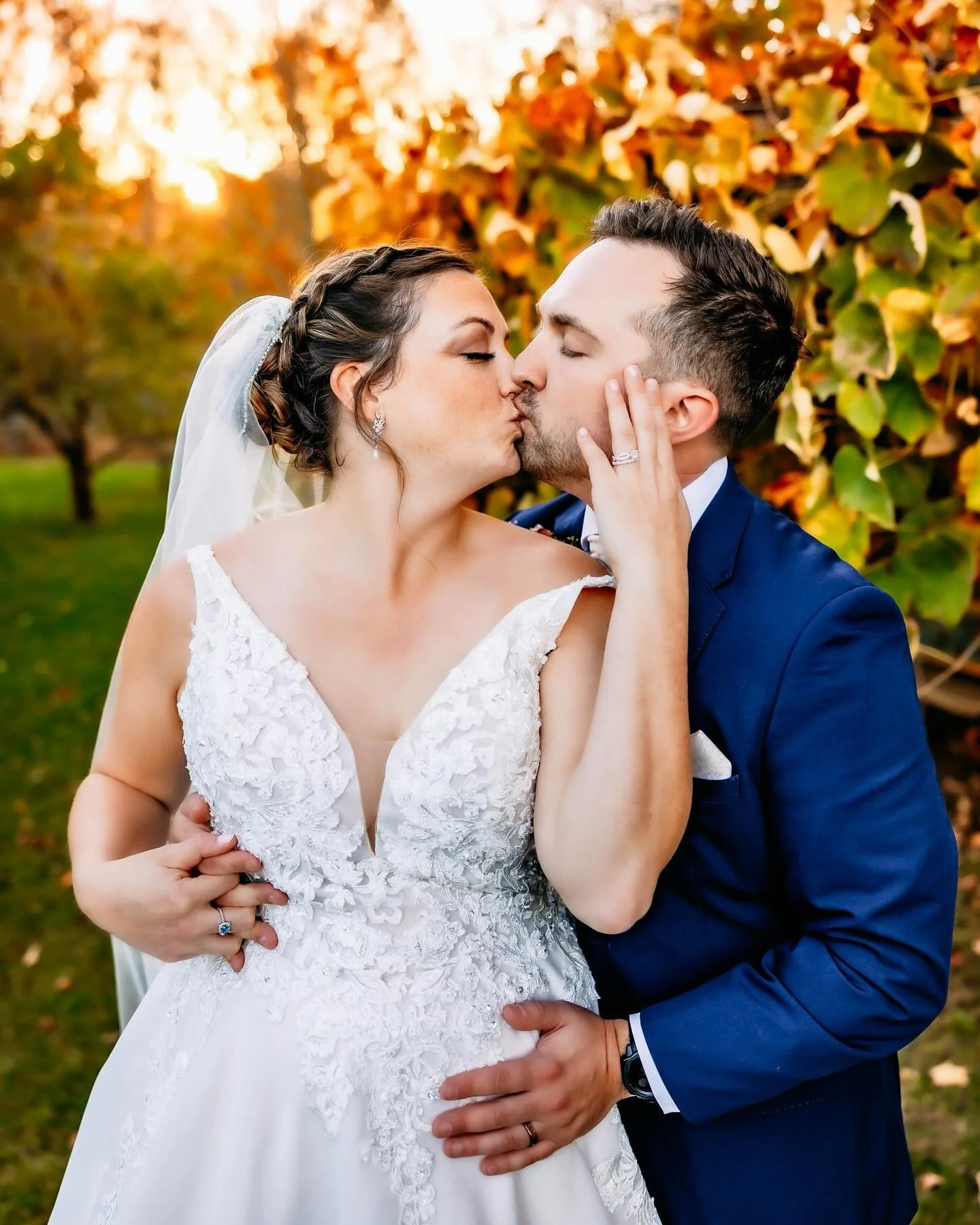 Lindsay & Spencer tied the knot 10.11.25 on a beautiful day @turningstonefarm ! 
These two traveled all the way from Missouri with their friends and family from all over to spend the day celebrating their love. 
Enjoy some sneak peeks!
#vermont