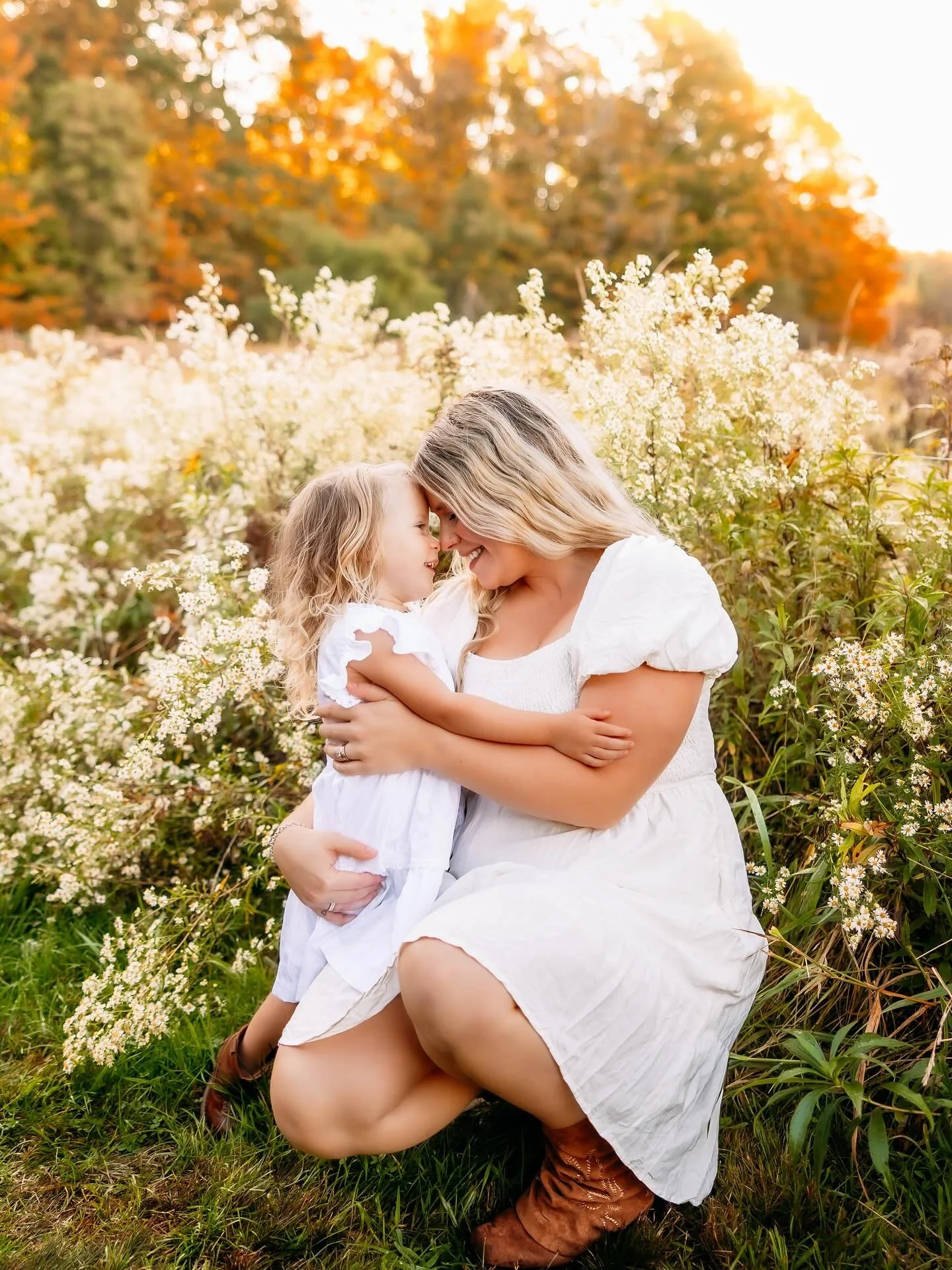 Aubrie and her fam got photos done a few weeks back, and here are some sneaks✨
#vermont #vermontfamilyphotographer #vtphotographer #vtphoto #vermontphotographer #vermontphotography #vt #portrait #newenglandphotographer #newenglandphotography