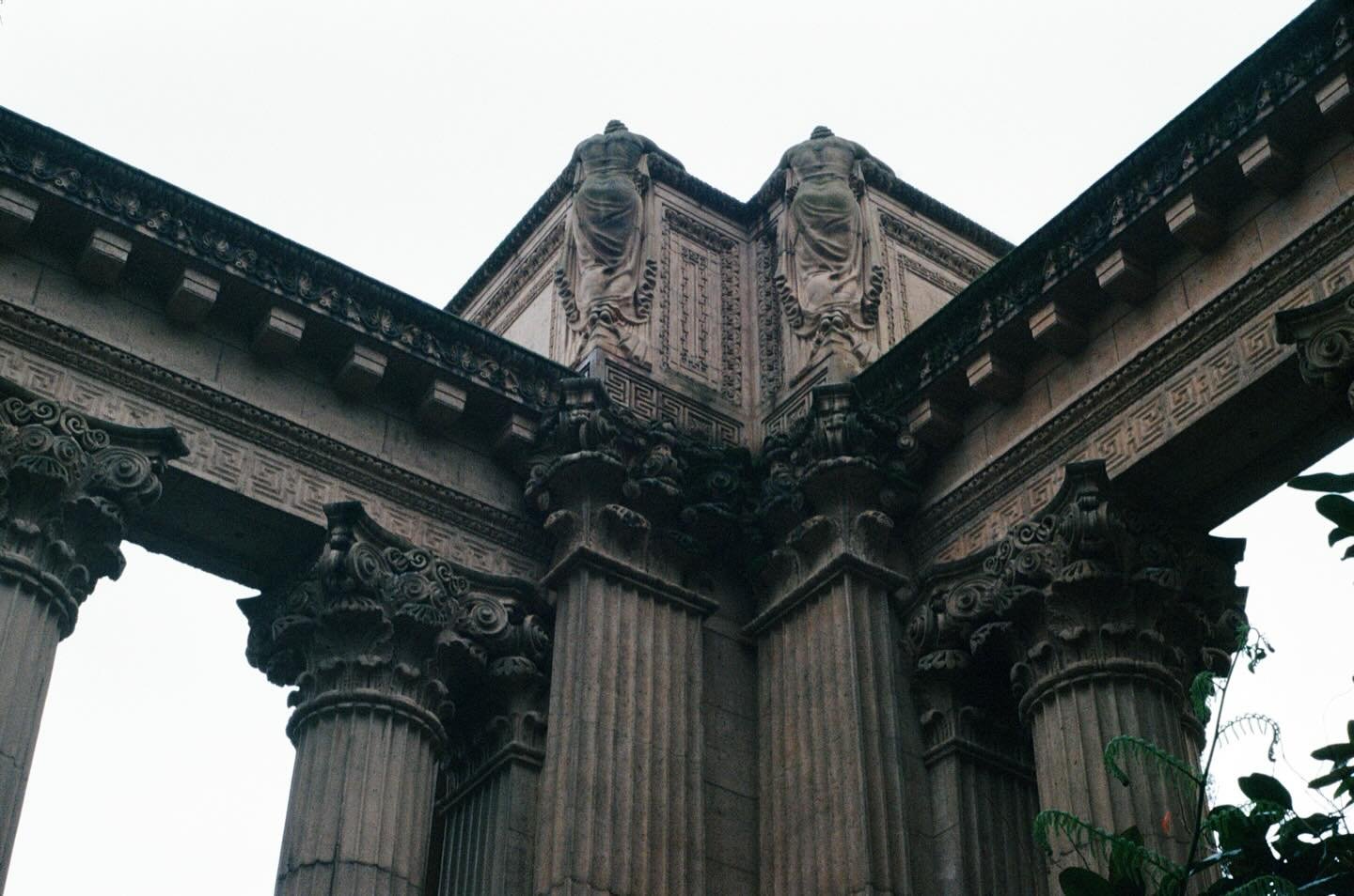 PALACE OF FINE ARTS
San Francisco - December, 2024

01 - 03 Fluted Corinthian Coumns
