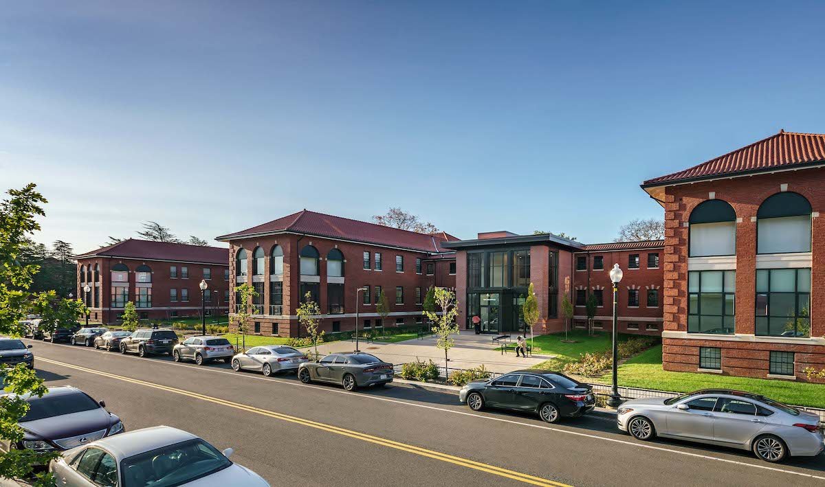 the_residences_at_st.elizabeths_east_11.jpg
