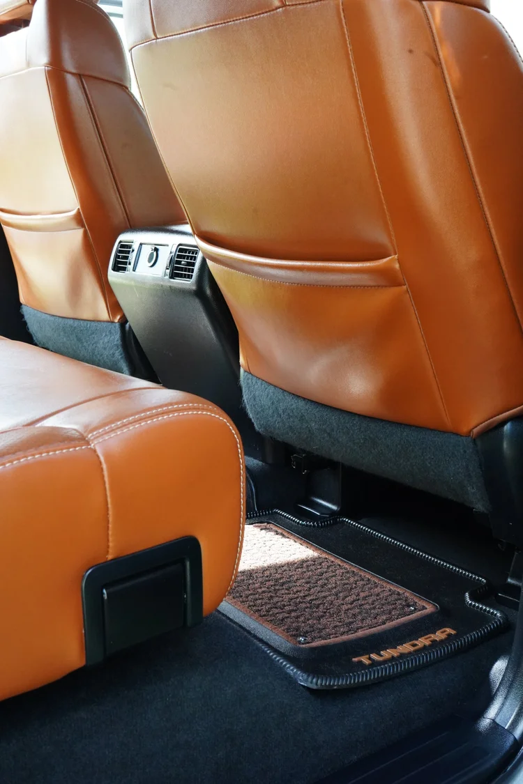 Exterior detailing with a bright, even finish in Lincoln, NE